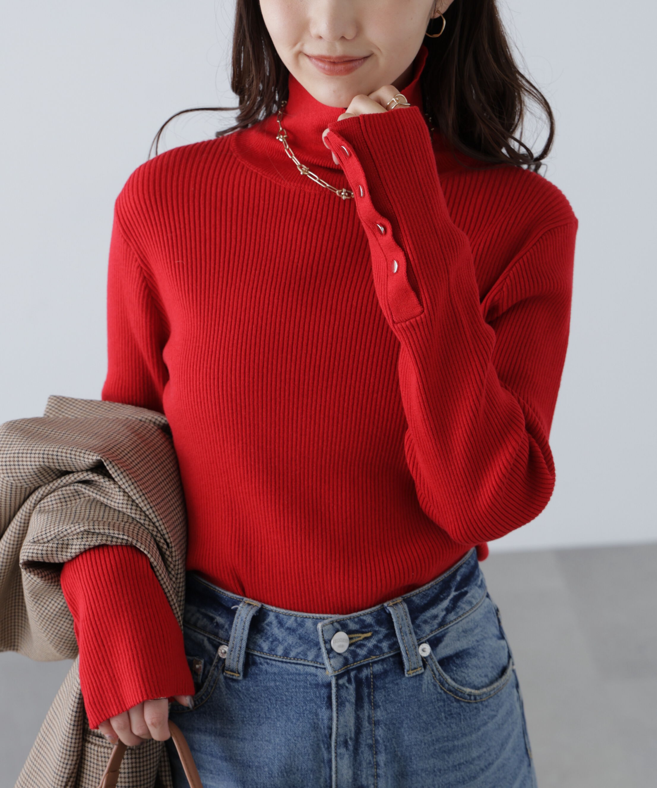  「袖金ボタンリブタートルニット」|ニット・セーター|