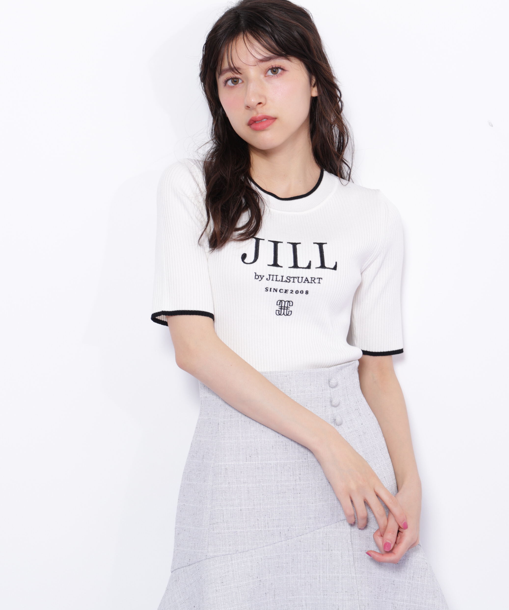  「ロゴ刺繍コンパクトリブニット」|ニット・セーター|