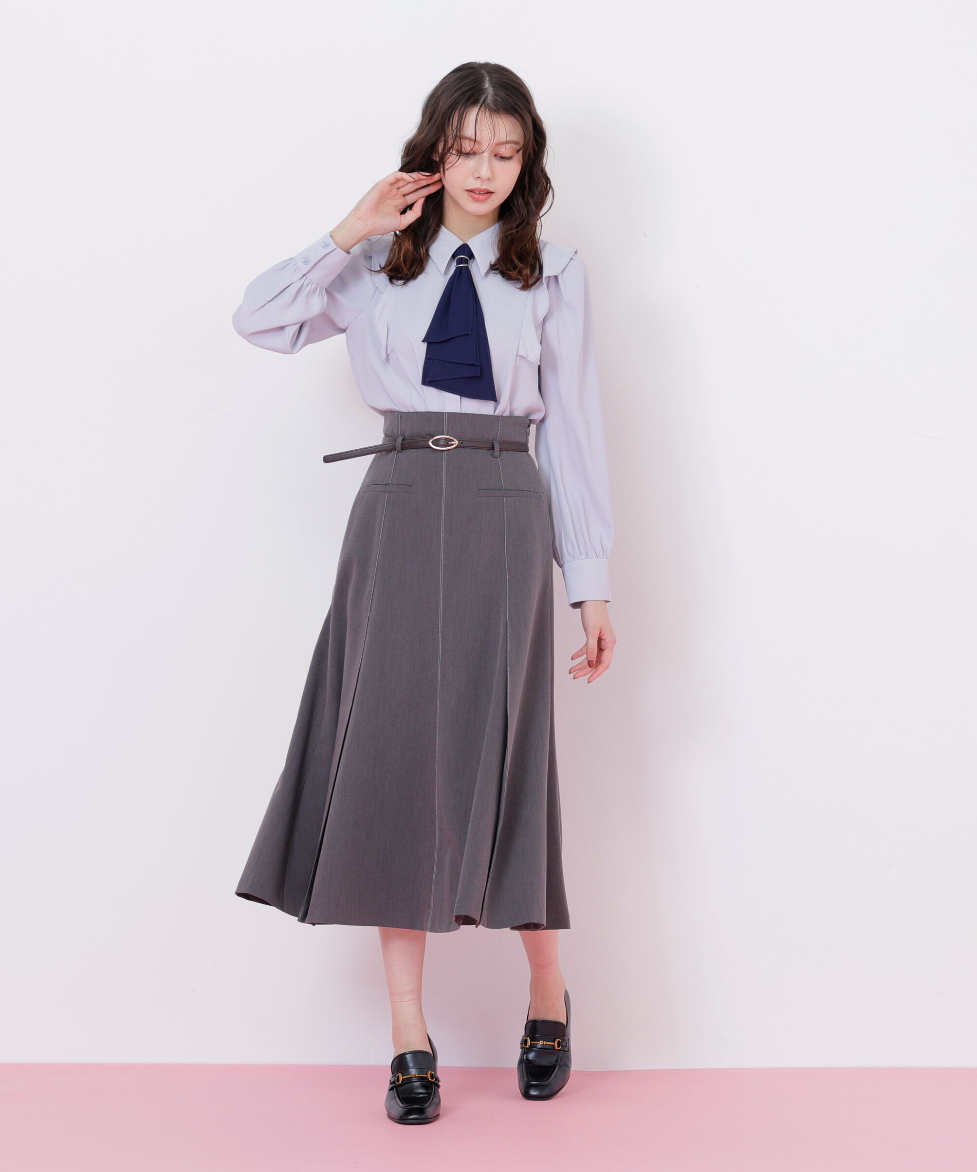  「細ベルト付きセミフレアスカート」|スカート|
