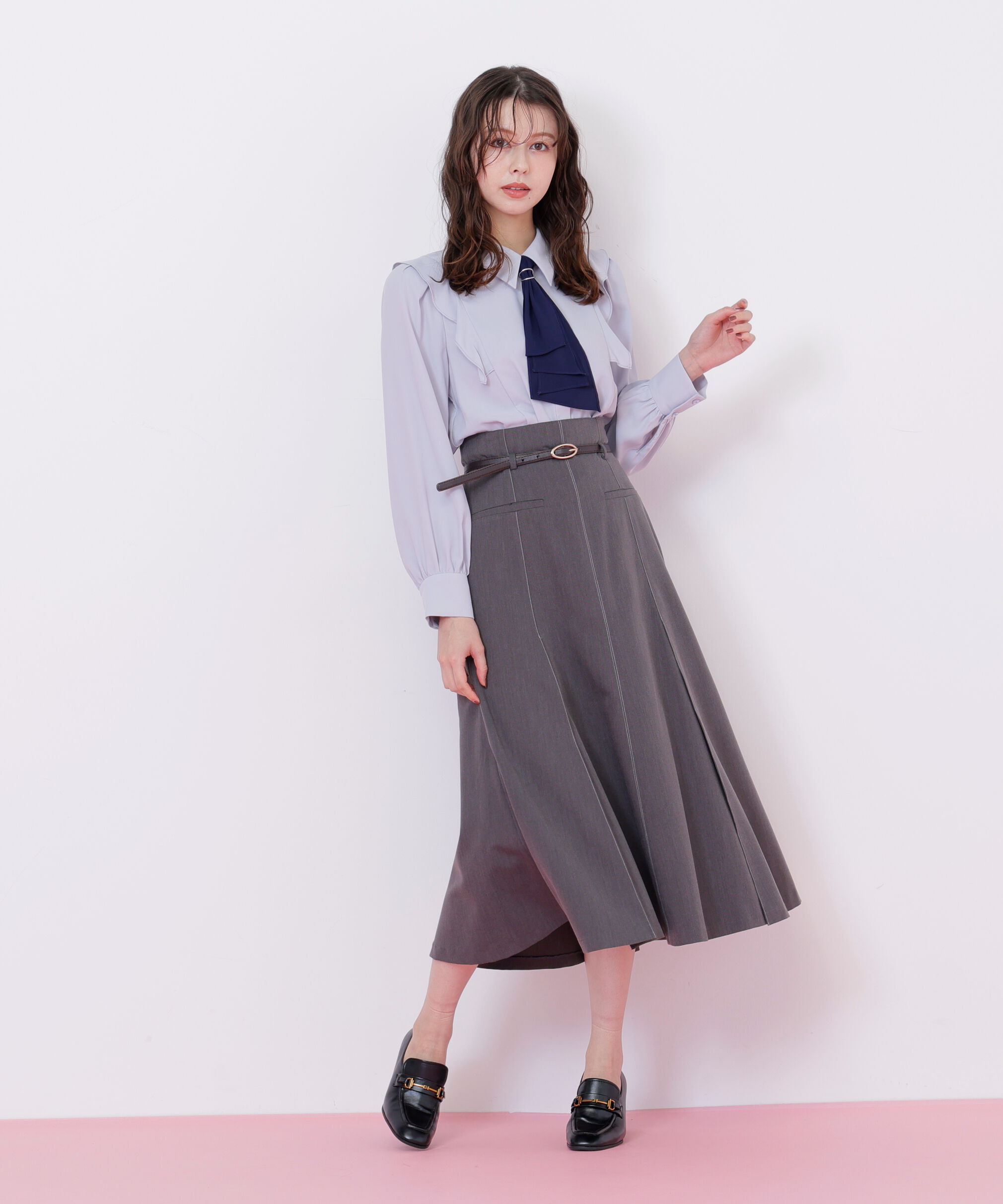  「細ベルト付きセミフレアスカート」|スカート|