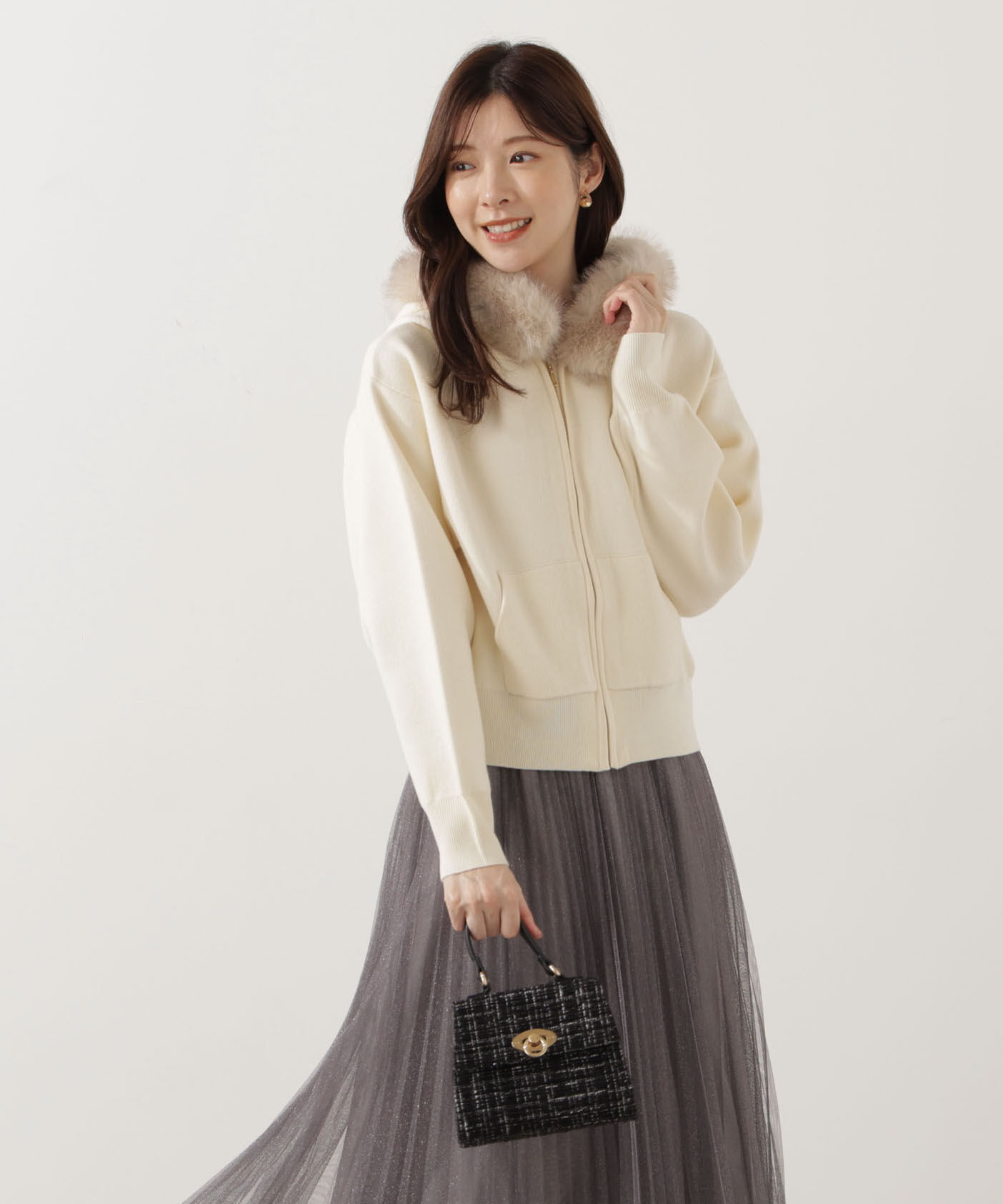 PROPORTION BODY DRESSING「エコファー付きニットパーカー 25AW」|ニット・セーター|エクリュ1