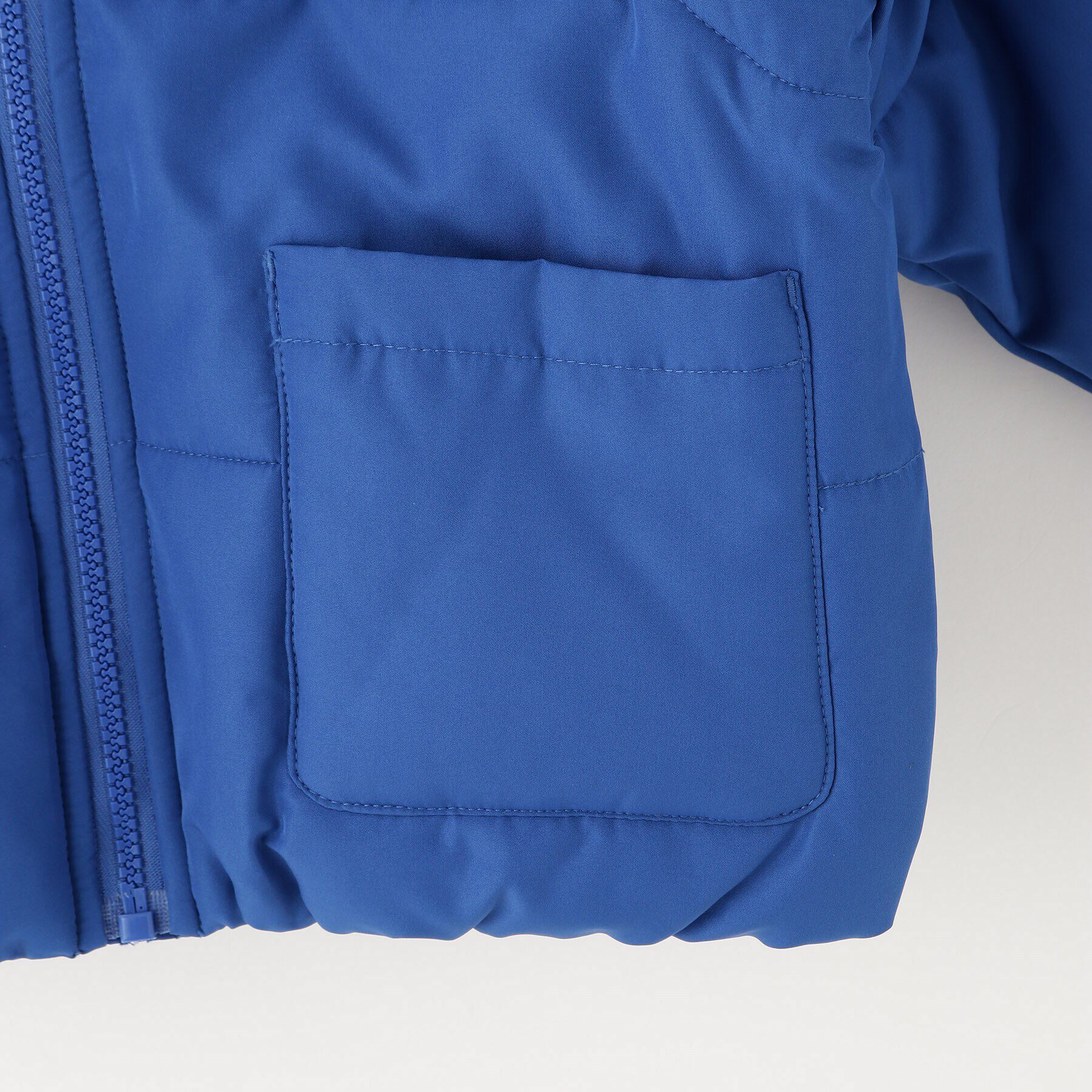 SHOO･LA･RUE「【110-140cm/撥水/男女兼用】お袖取り外し2WAY中綿ブルゾン」|ブルゾン・スタジャン|