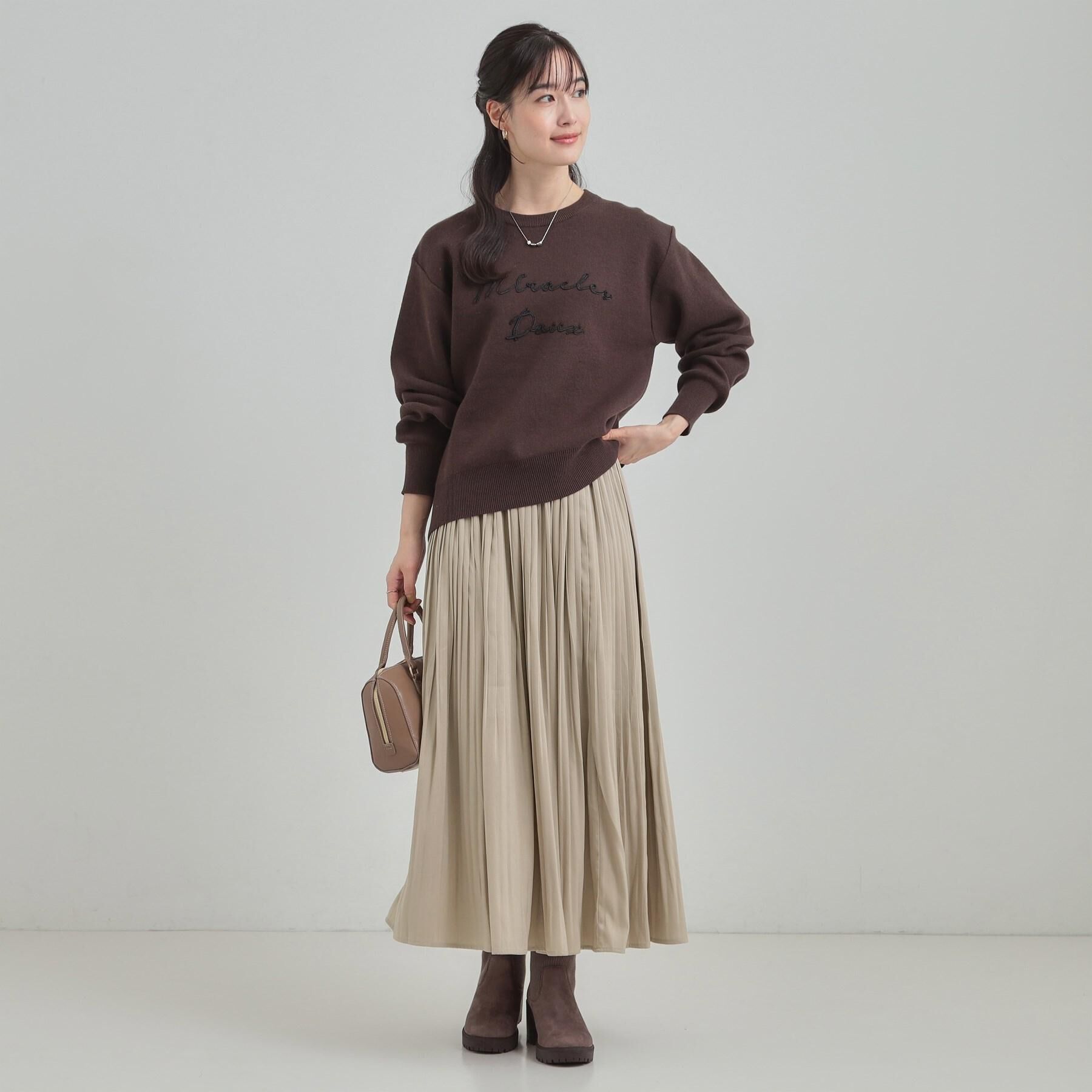 SHOO･LA･RUE「【洗濯機可/ちくちくしにくい】大人のための スウェットライク刺繍ロゴニット」|ニット・セーター|