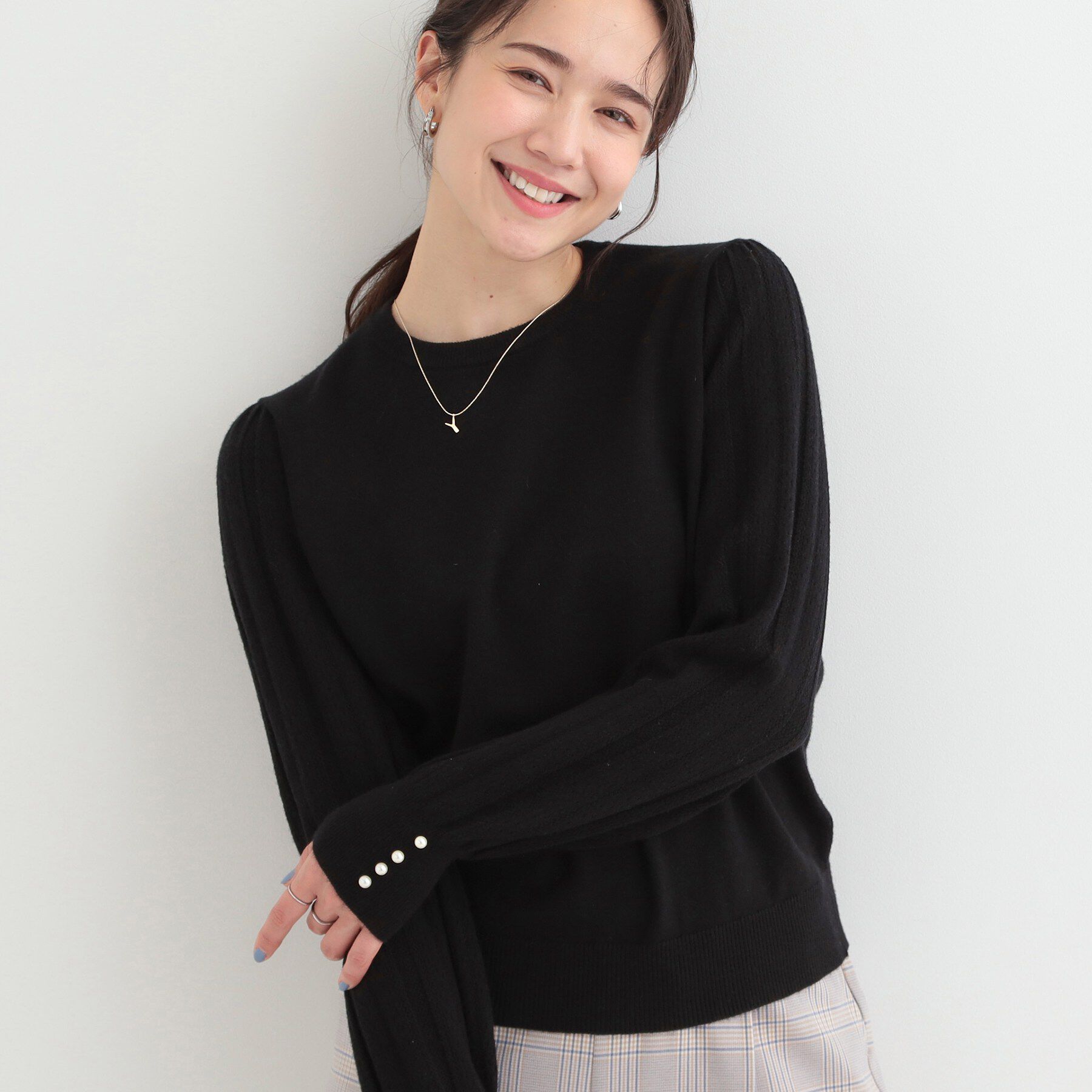 SHOO･LA･RUE「コンパクト見えが大人かわいい お袖編み柄ニット」|ニット・セーター|ブラック(019)