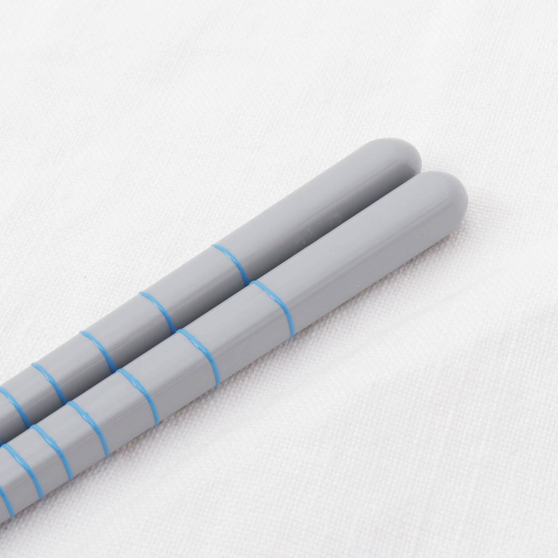 212 KITCHEN STORE「すべらないお箸子供用スモークライン BL」|食器・キッチングッズ|