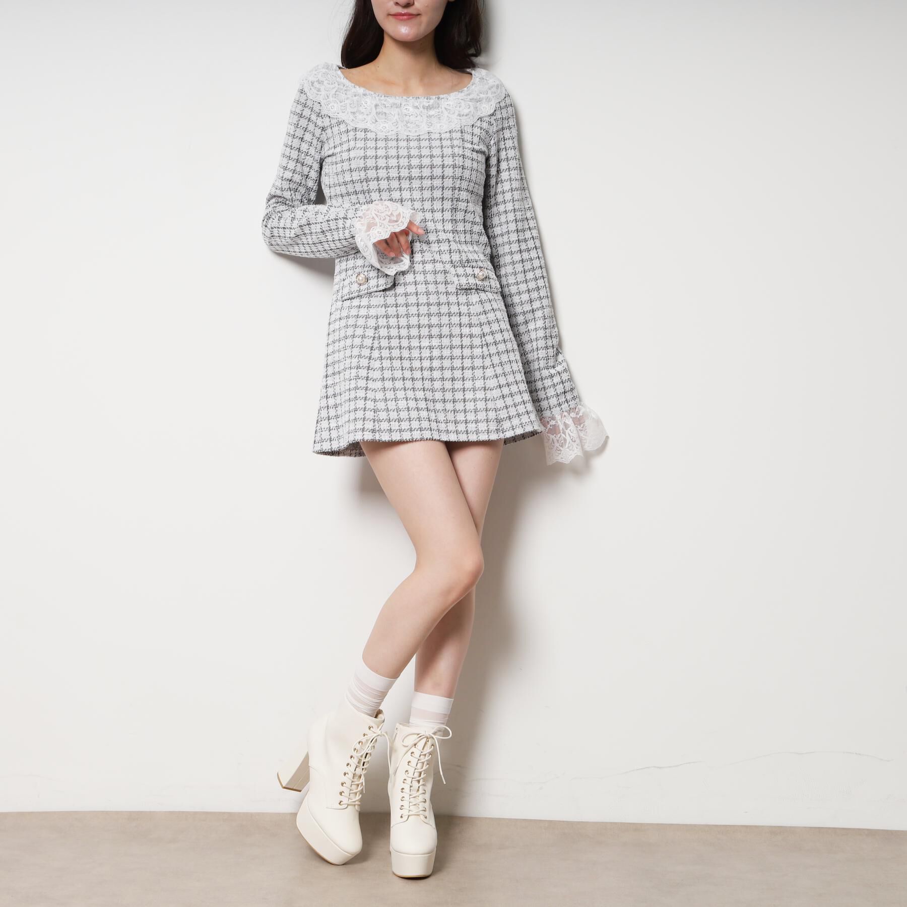 ESPERANZA「【ラク盛り／ショートブーツ】リピーター続出／脚長美脚　厚底レースアップブーツ」|ショートブーツ|