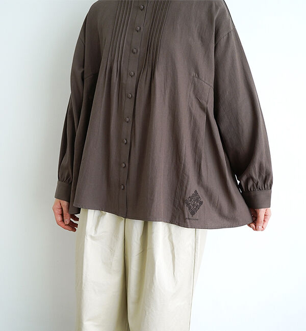 オオカミとフクロウ「オオカミと真夜中のティータイム」|シャツ・ブラウス|