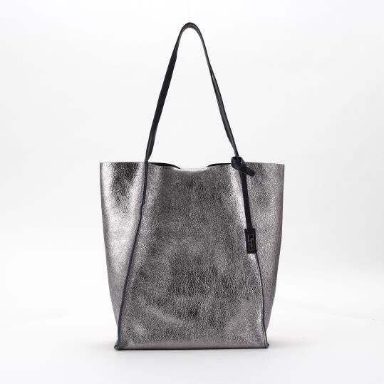 銀座かねまつ「RM25521　【本革】リバーシブルショルダーバッグ」|ショルダー・メッセンジャー|エタン&times;ダークブルー