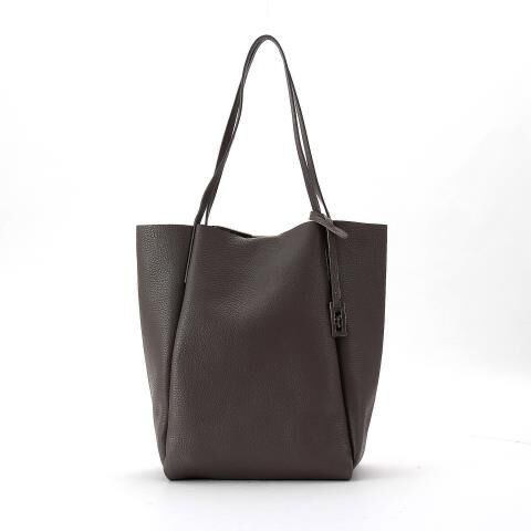 銀座かねまつ「RM25521　【本革】リバーシブルショルダーバッグ」|ショルダー・メッセンジャー|