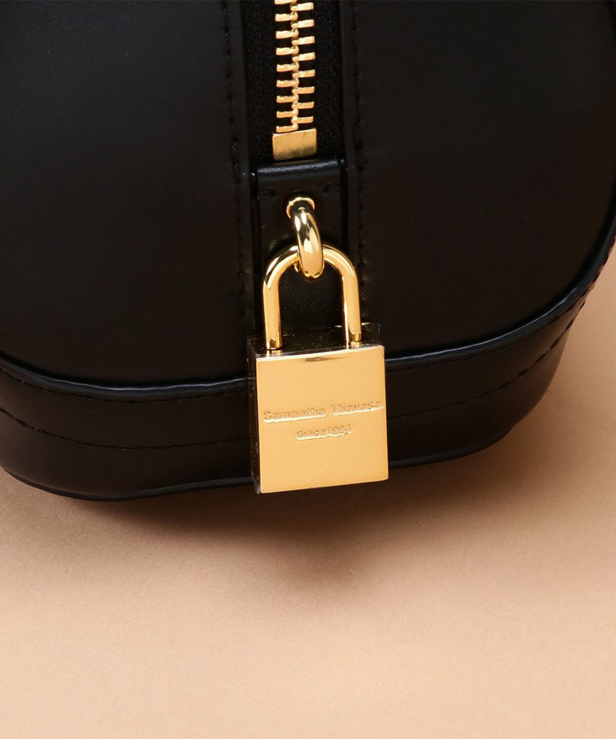 Samantha Thavasa「トラペズミニヨン ボストンバッグ 小サイズ」|ハンドバッグ|