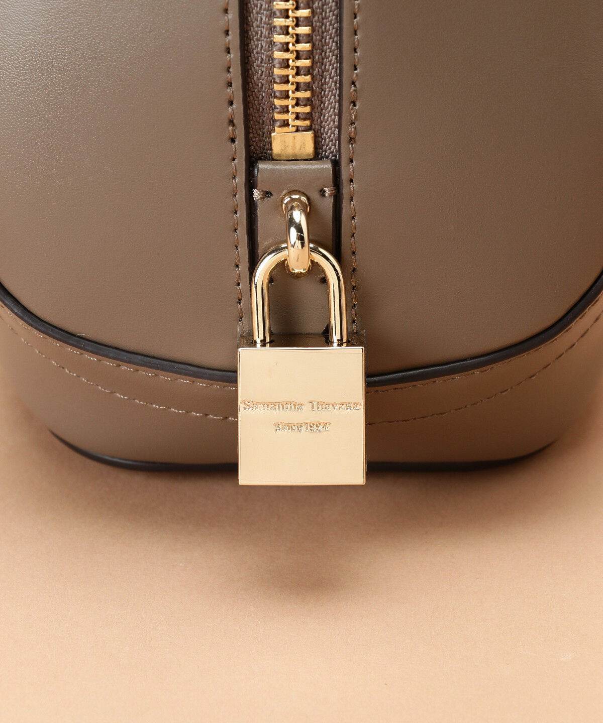 Samantha Thavasa「トラペズミニヨン ボストンバッグ 小サイズ」|ハンドバッグ|