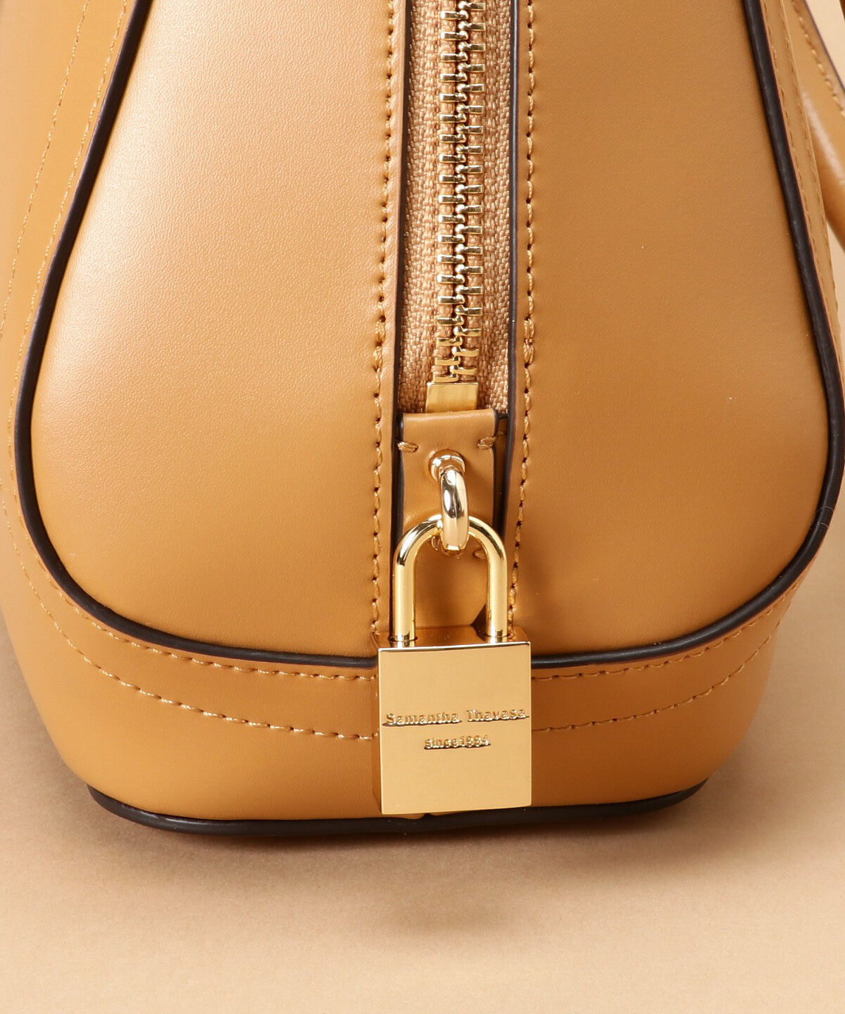 Samantha Thavasa「トラペズミニヨン ボストンバッグ 小サイズ」|ハンドバッグ|