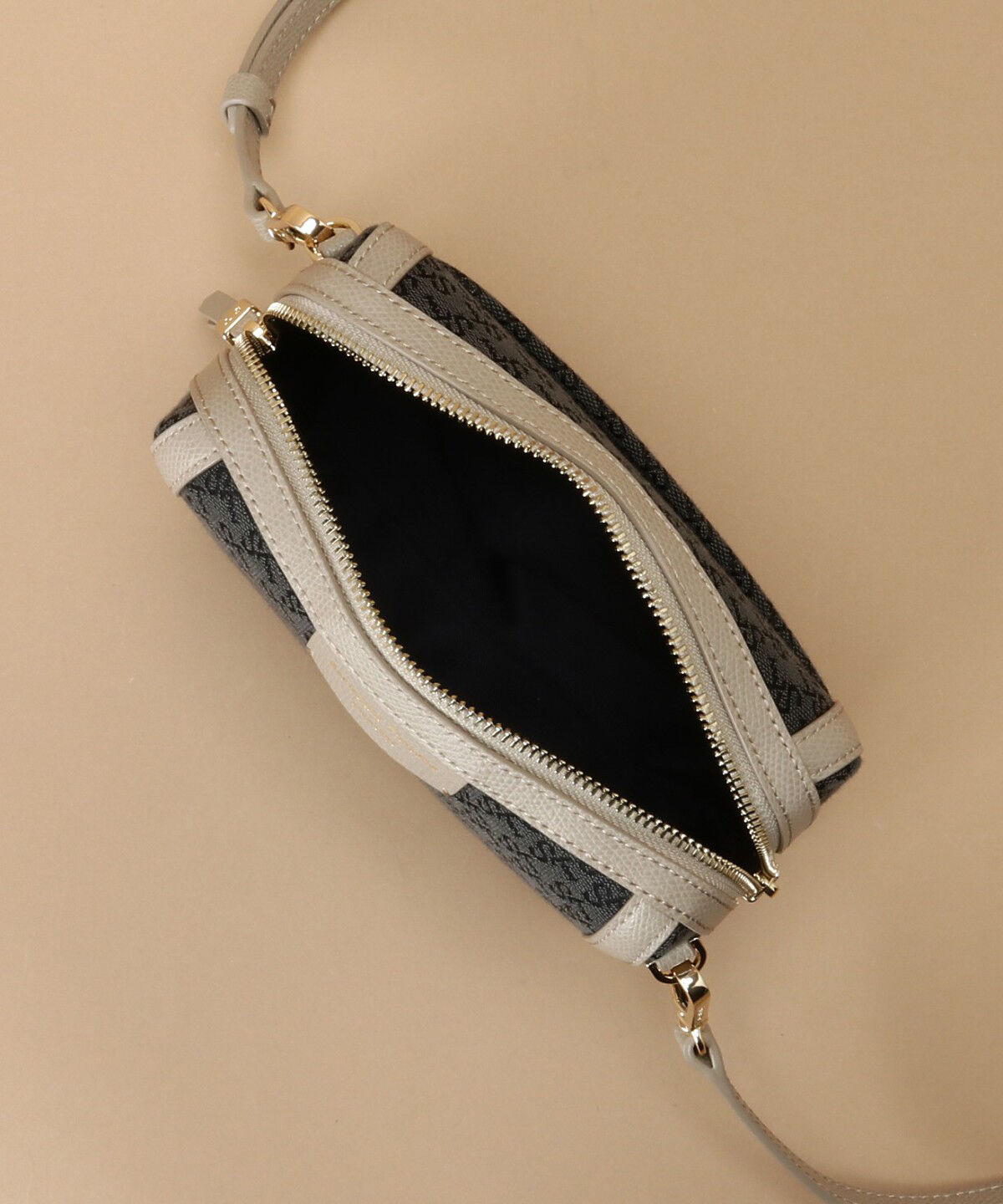 Samantha Thavasa「ST Jacquard ポシェットカレ」|ショルダー・メッセンジャー|