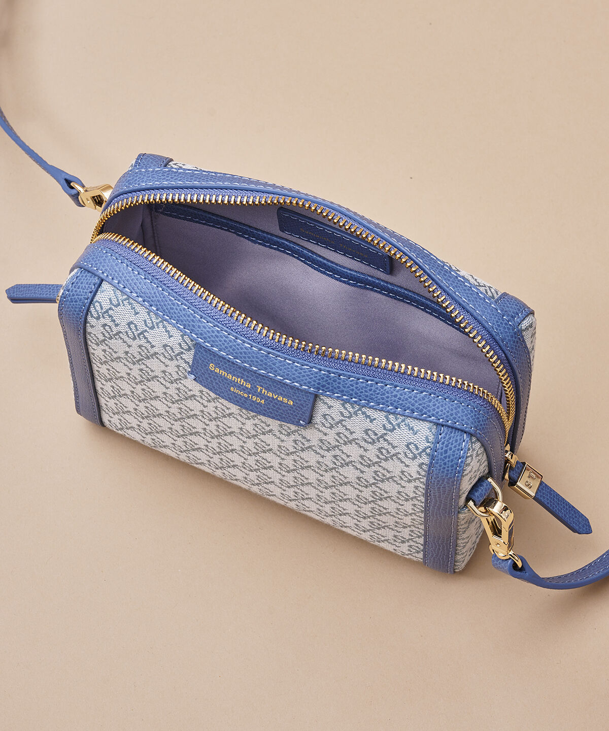Samantha Thavasa「ST Jacquard ポシェットカレ」|ショルダー・メッセンジャー|