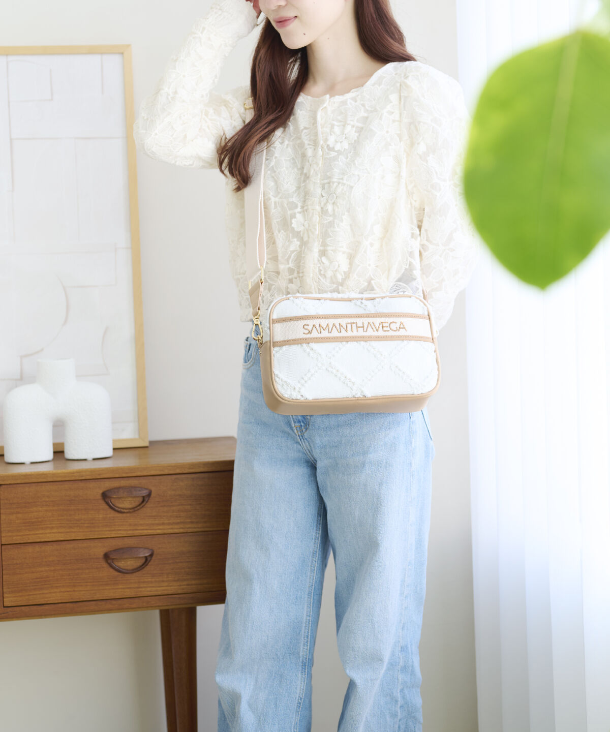 Samantha Vega「ロゴテープデニム風ショルダー」|ショルダー・メッセンジャー|ホワイト