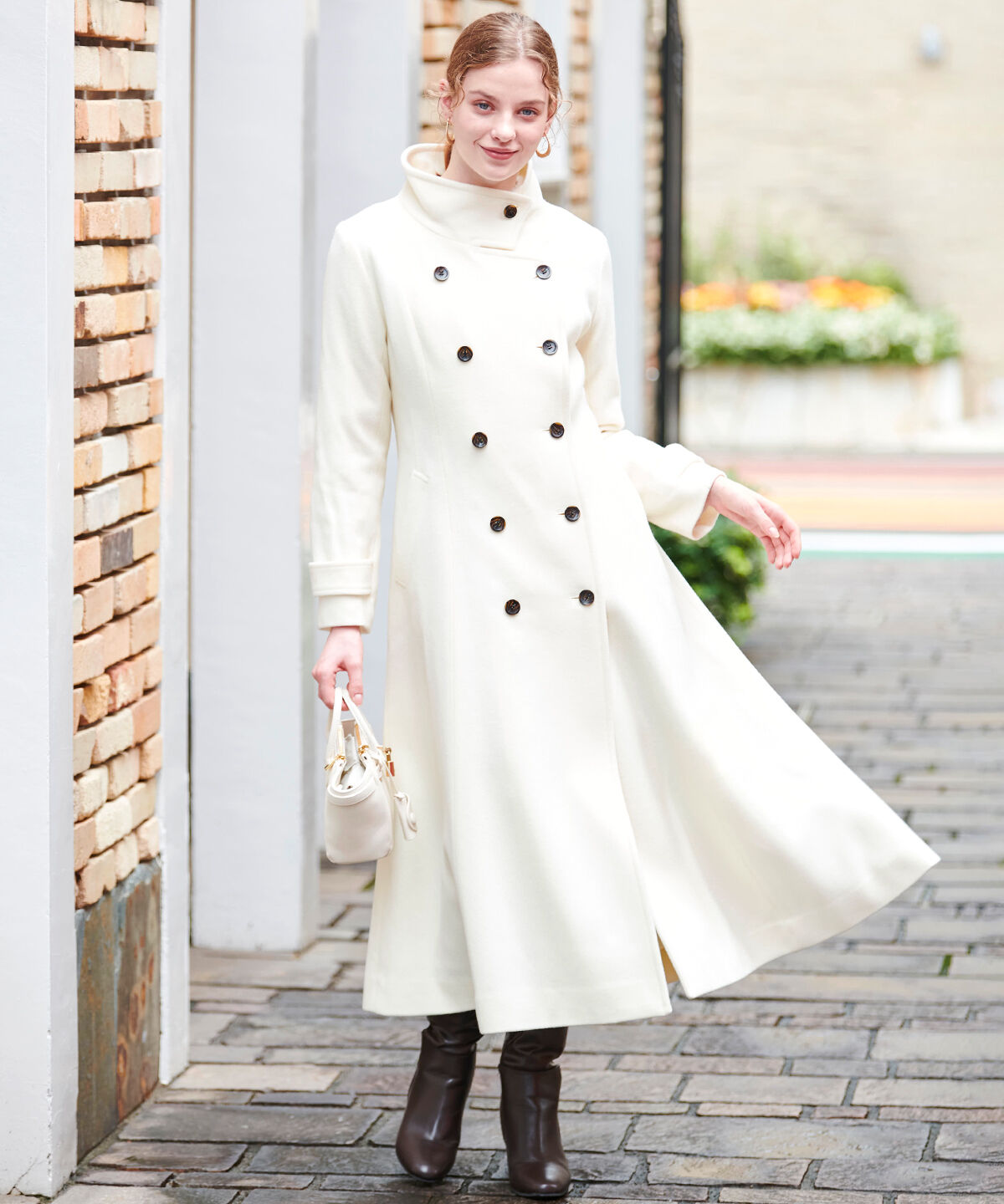 アンドクチュール「ダブルブレストスタンドカラーコート」|ステンカラーコート|オフ