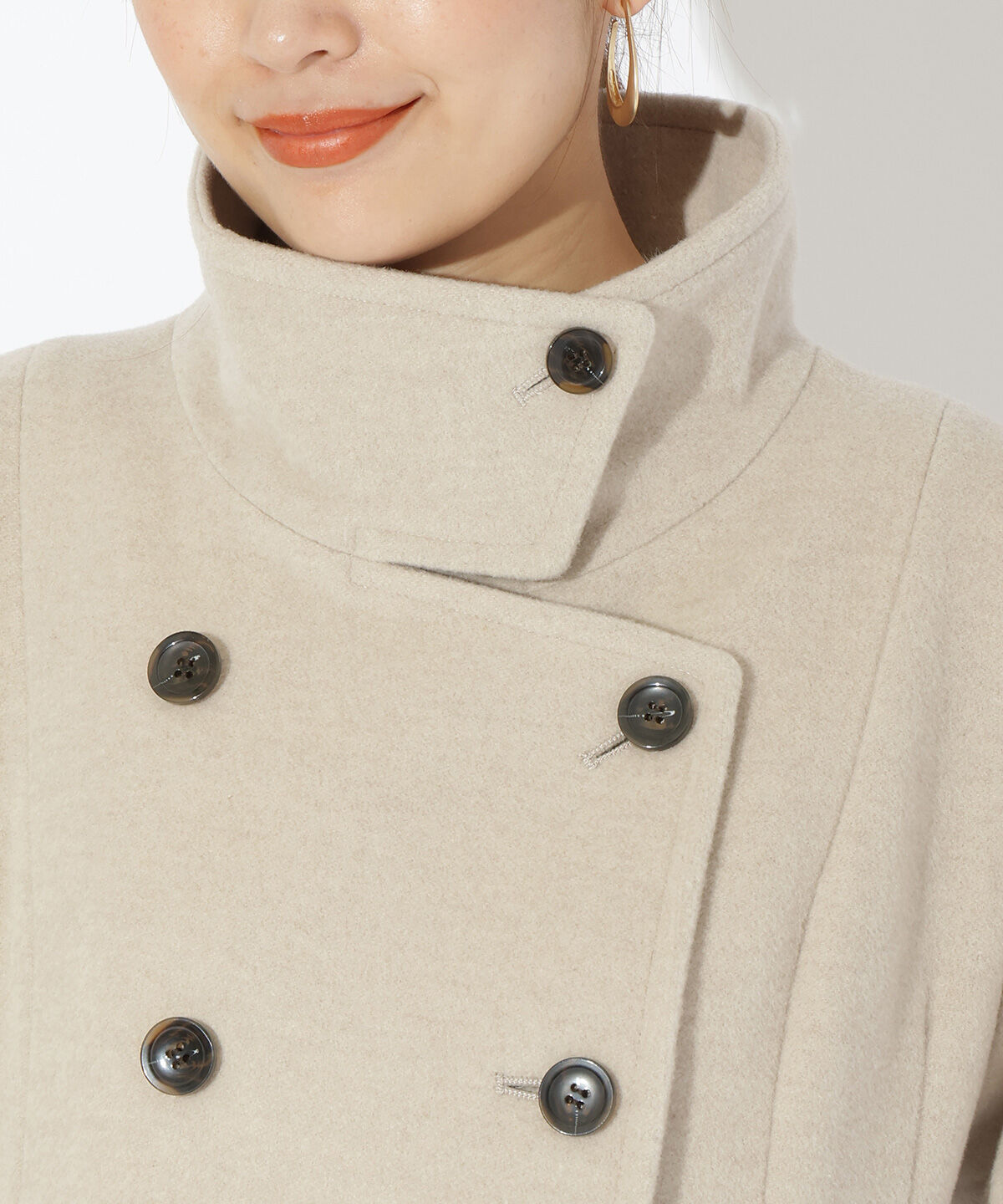 アンドクチュール「ダブルブレストスタンドカラーコート」|ステンカラーコート|