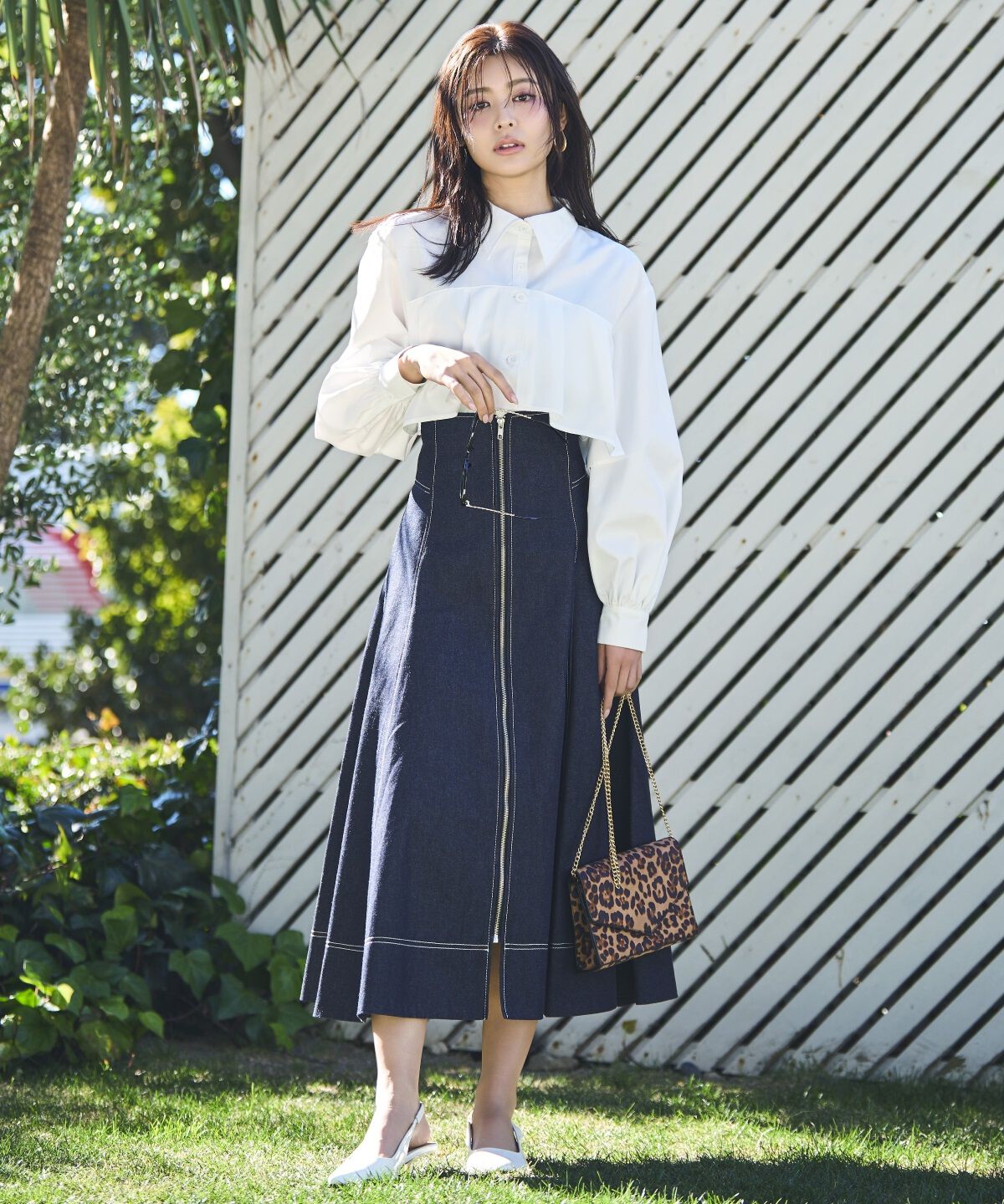 アンドクチュール「フロントジップデニムスカート」|フレア|ネイビー