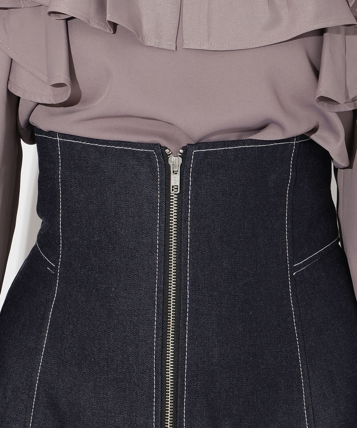 アンドクチュール「フロントジップデニムスカート」|フレア|