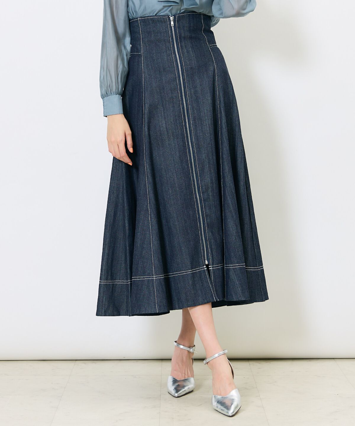 アンドクチュール「フロントジップデニムスカート」|フレア|