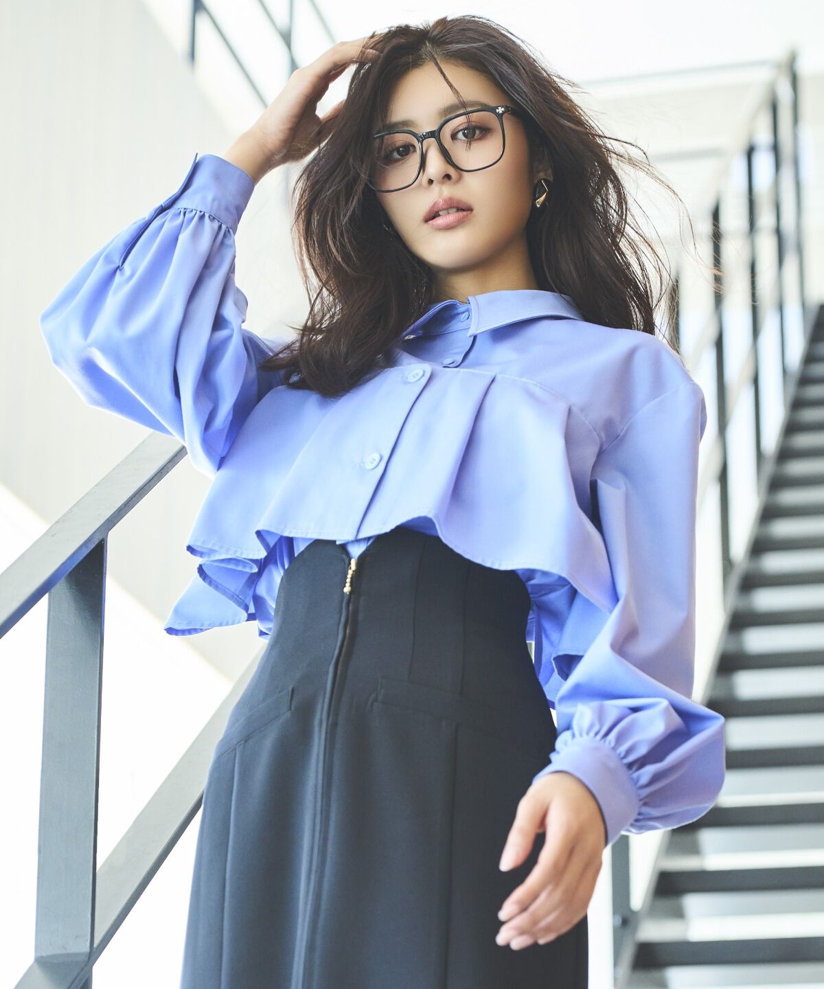 アンドクチュール「ヨークデザインタックシャツ」|シャツ・ブラウス|ブルー