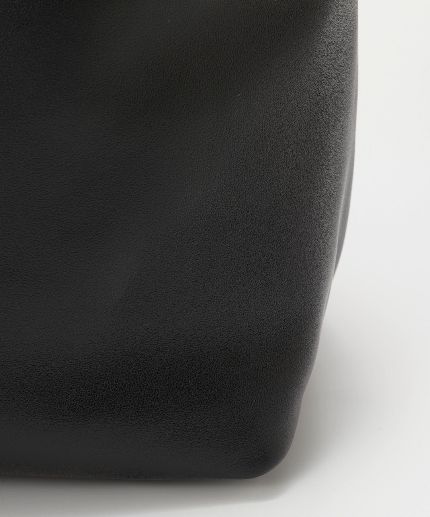 TOPKAPI TREASURE「【TREASURE TOPKAPI】スムース レザー チェーン付き ショルダー バッグ」|ショルダー・メッセンジャー|