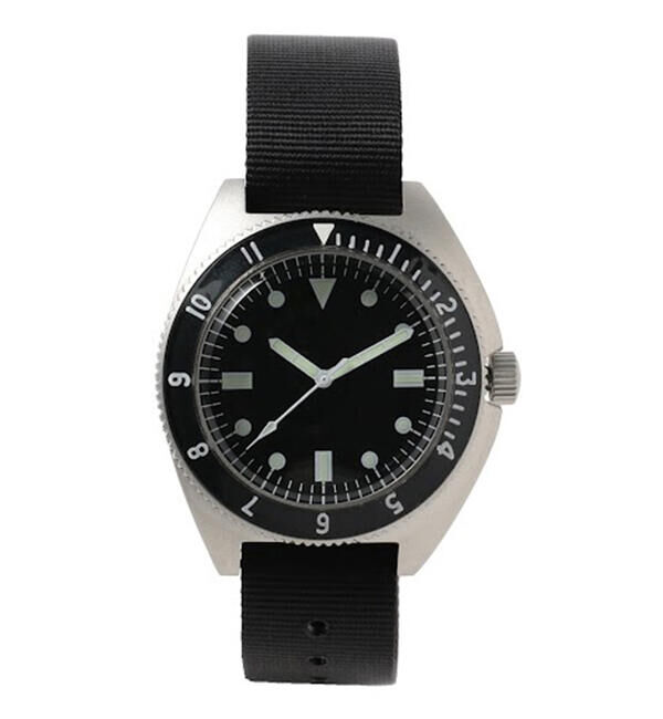 BEAMS PLUS「【ビームスの百名品】BENRUS_&times; BEAMS PLUS / 別注 TYPEⅠ」|腕時計|