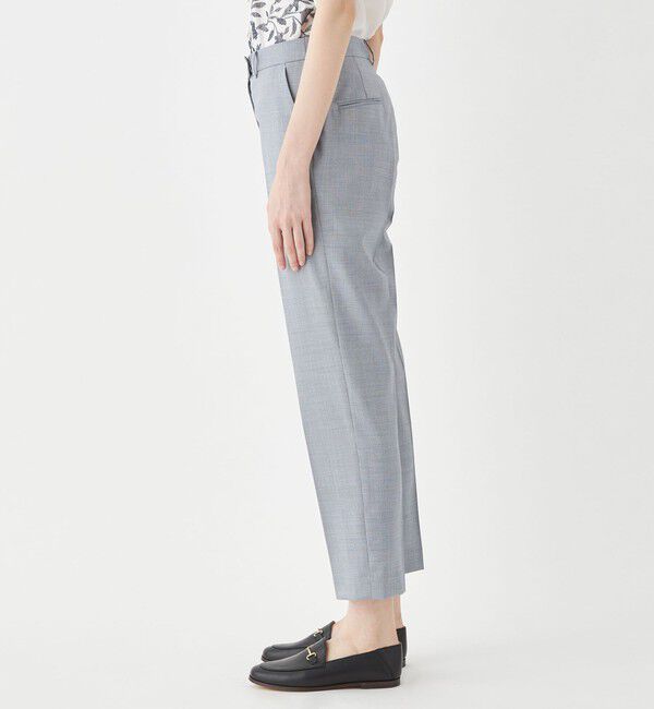 TOMORROWLAND collection「シャイニーピンポイント テーパードパンツ」|スラックス|