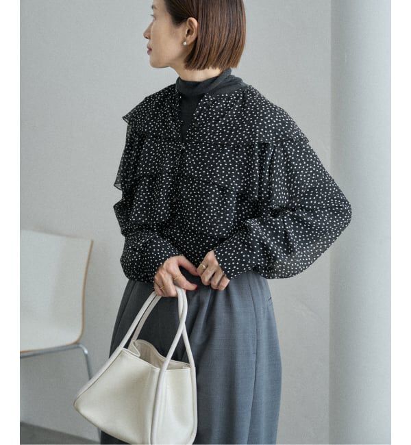 IENA「《一部カラーWEB・一部店舗限定/追加》楊柳フリルブラウス」|シャツ・ブラウス|