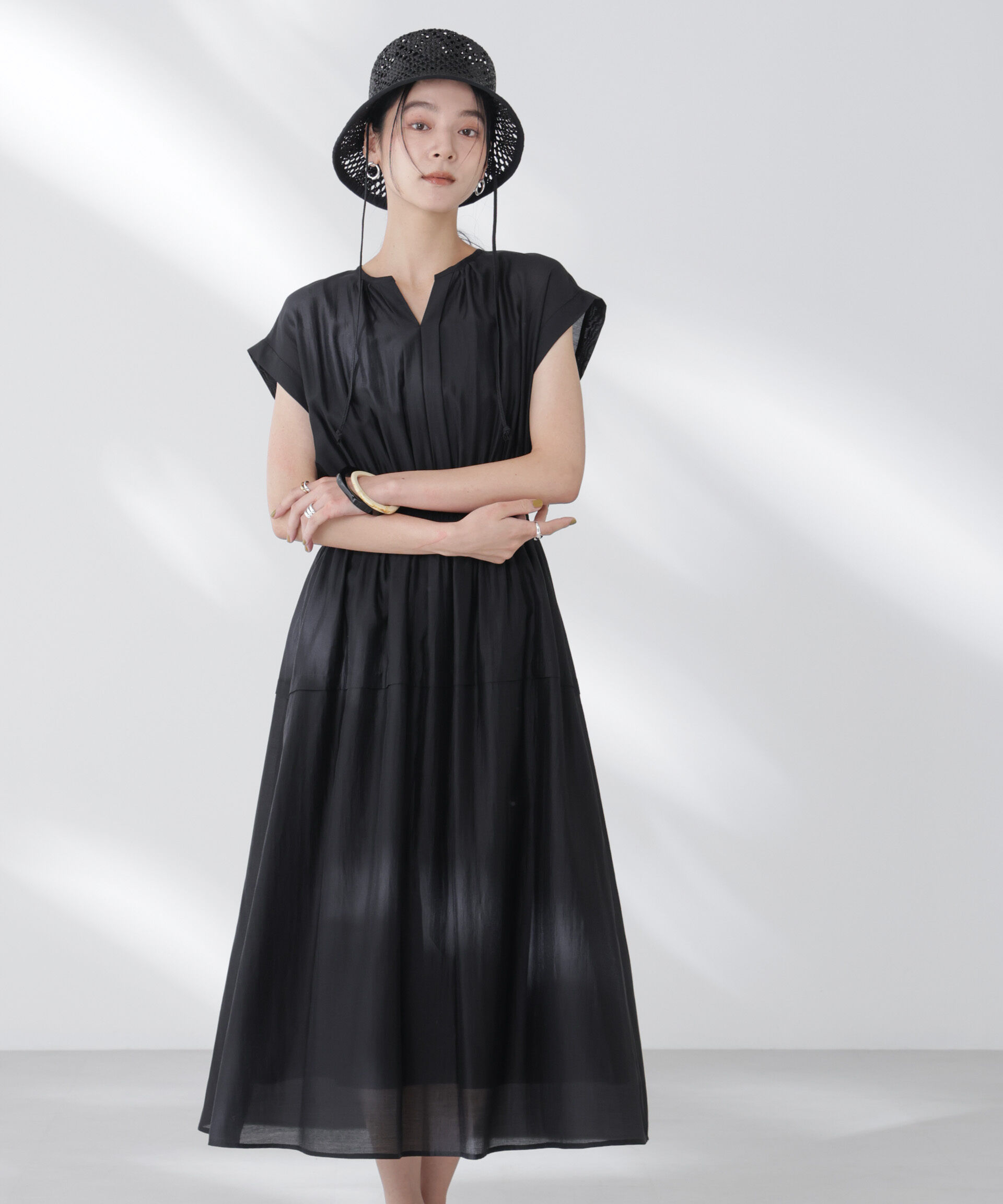 nano･universe「シアーサテンウエストシャーリングワンピース」|ワンピース|