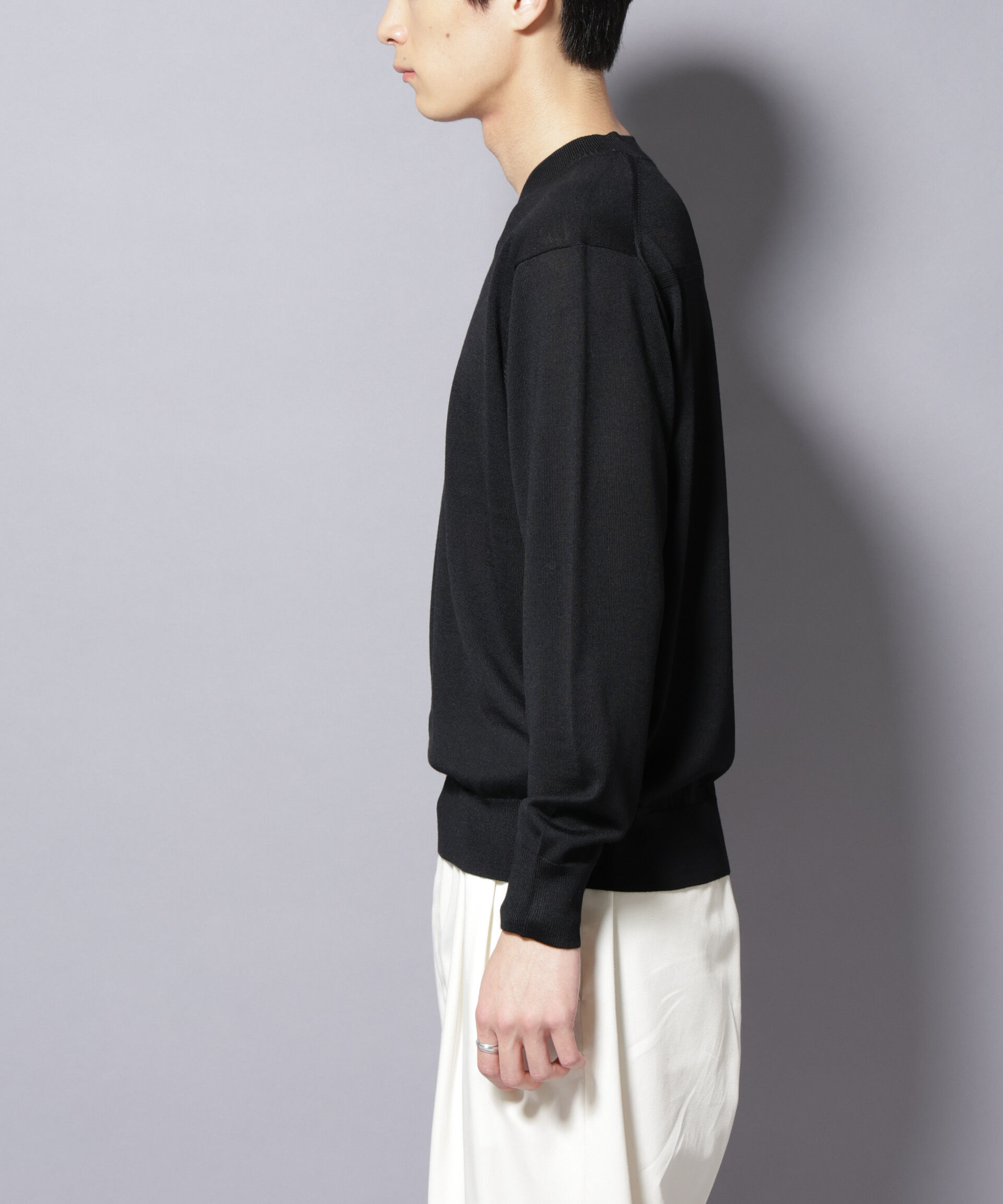 nano･universe「「毛玉レスニット」ファインゲージVネック」|ニット・セーター|