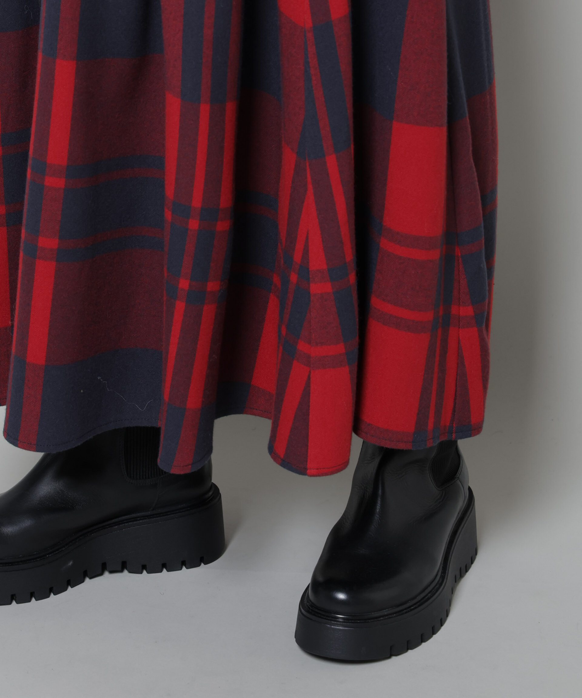 nano･universe「起毛チェックタックフレアスカート」|スカート|