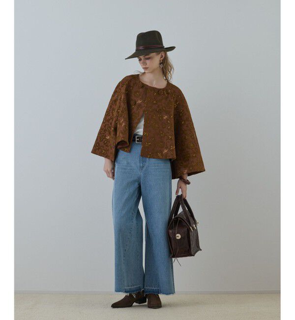 GRACE CONTINENTAL「サラサジャガードケープジャケット」|ノーカラージャケット|