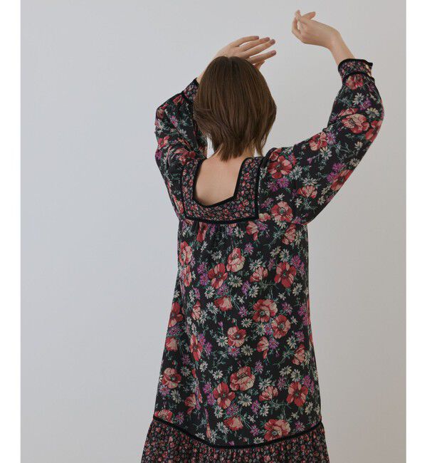 GRACE CONTINENTAL「ボタニカルティアードワンピース」|ワンピース|