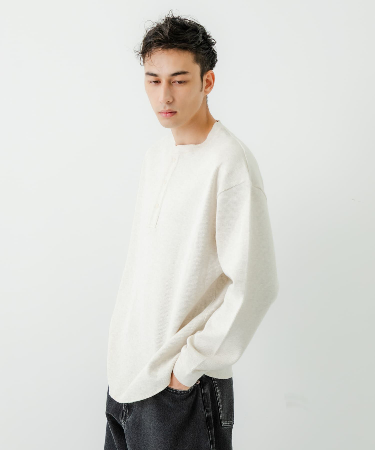 URBAN RESEARCH「『UR TECH』度詰めワッフルヘンリーロングスリーブ」|Tシャツ・カットソー|