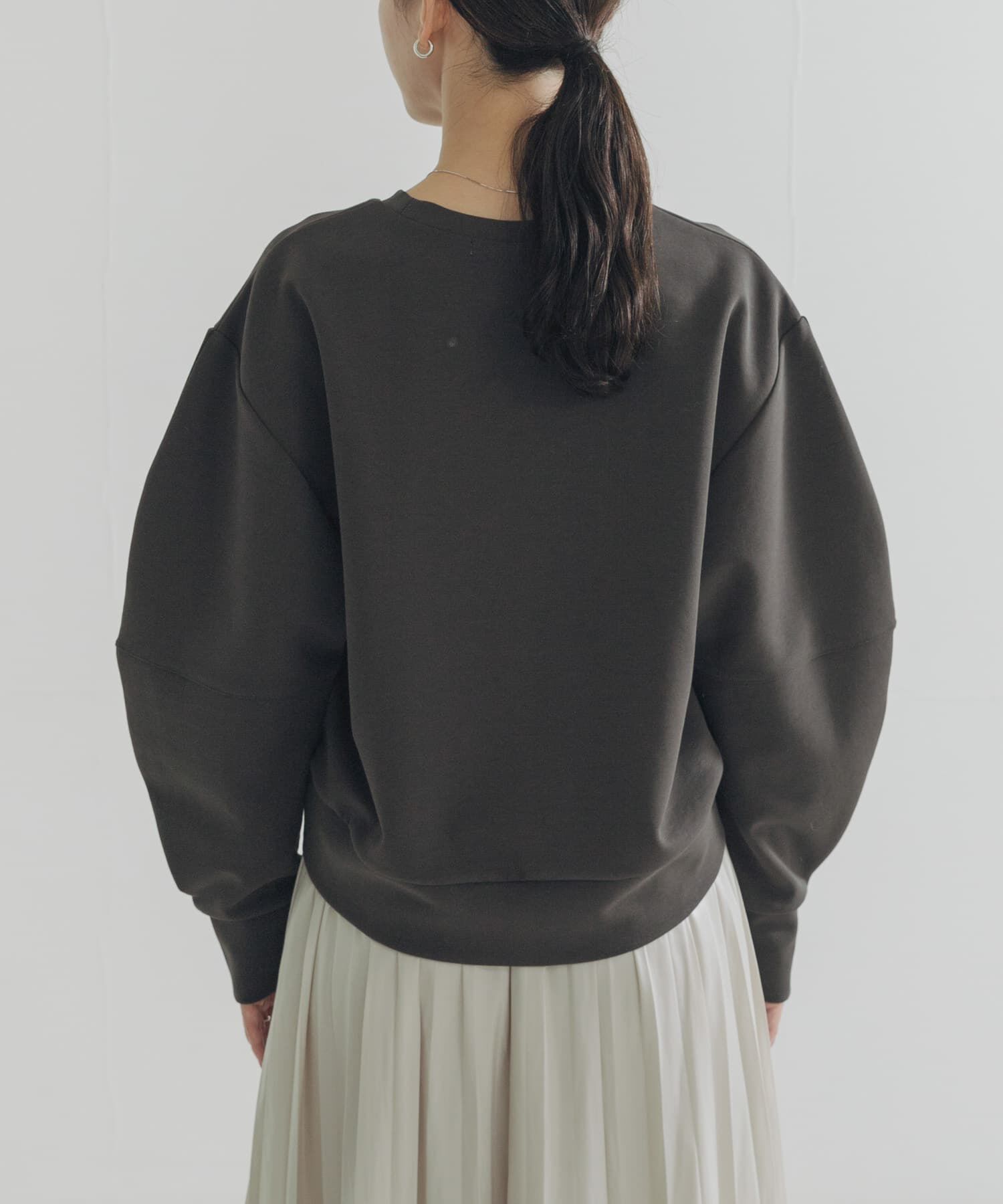 URBAN RESEARCH「ボリュームスリーブダンボールトップス」|スウェット・ジャージ|