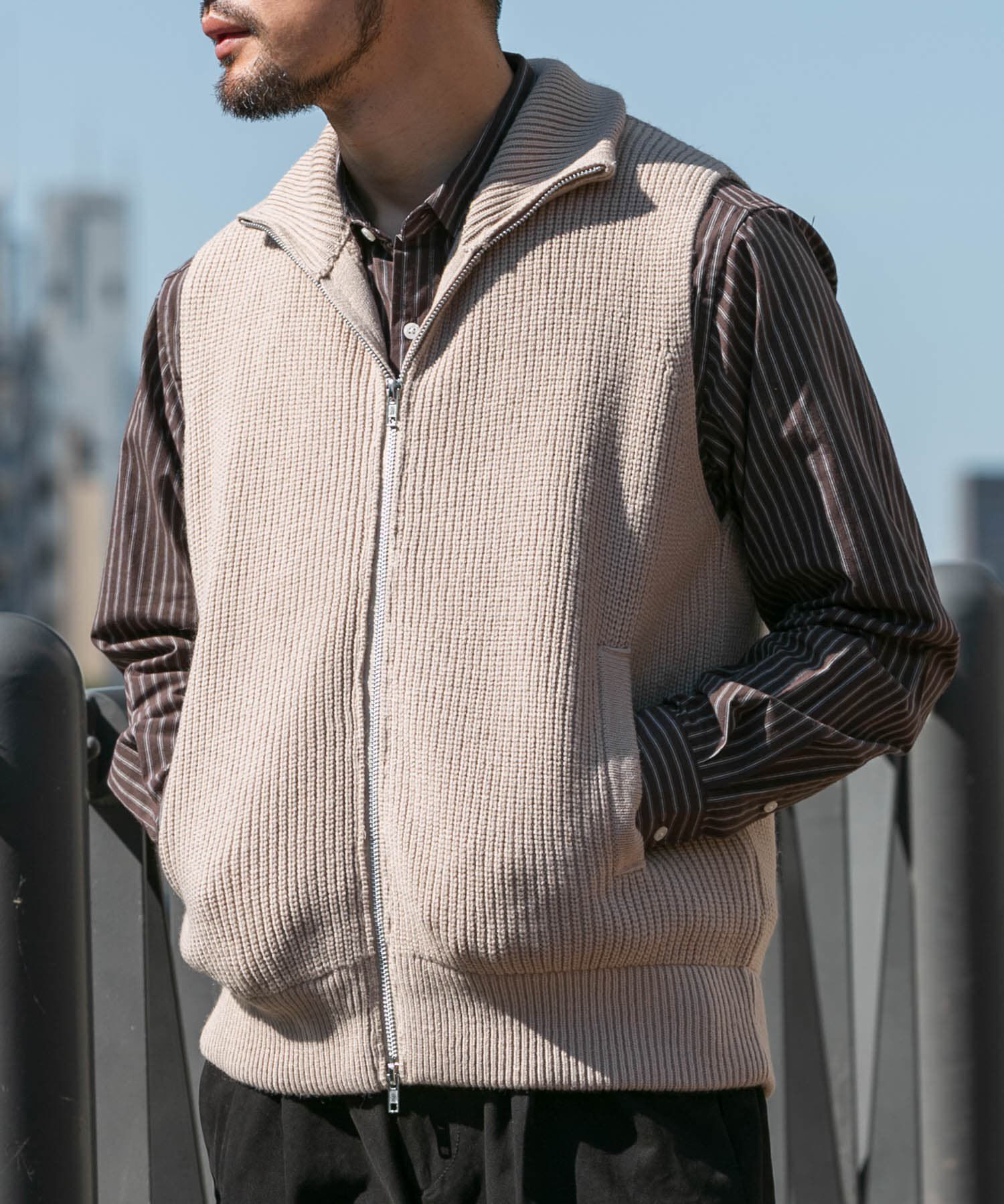 URBAN RESEARCH ROSSO「ドライバーズニットベスト」|ベスト・ジレ|アイボリー