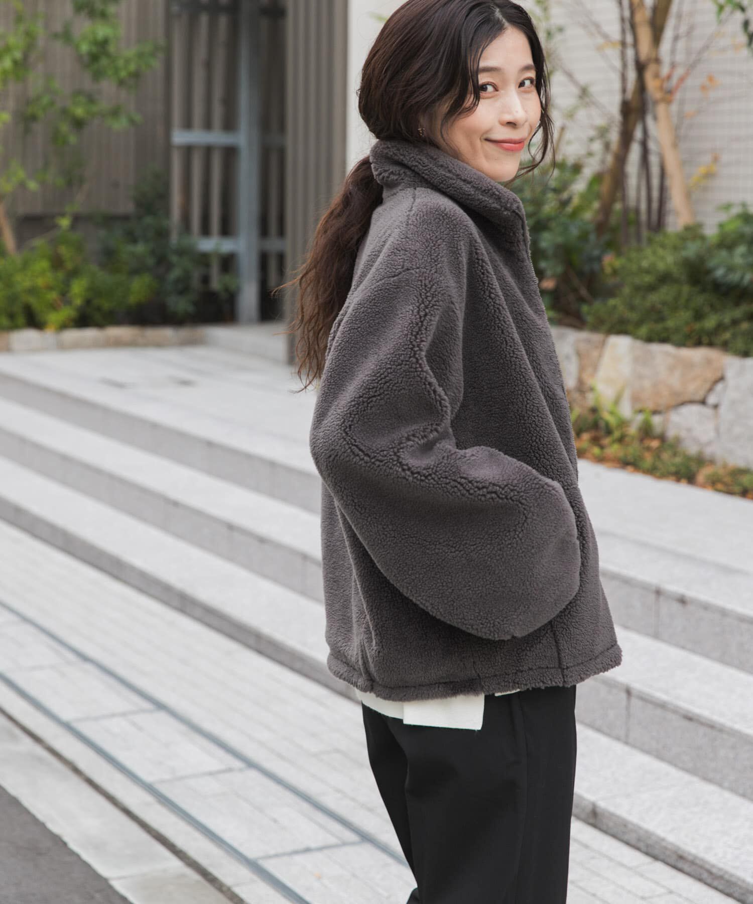 URBAN RESEARCH DOORS「ZIPボアブルゾン」|ノーカラーコート|