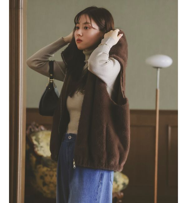  「ファーフードベスト」|その他|