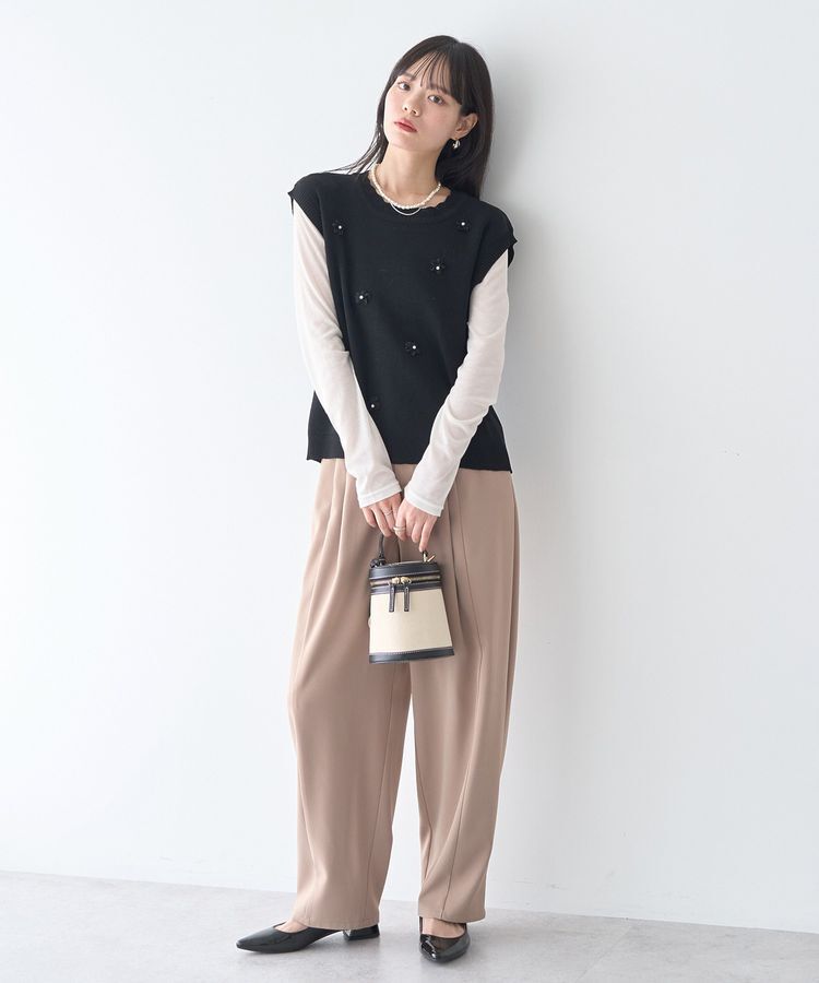 earth music&ecology「フラワーモチーフニットベスト」|ベスト・ジレ|