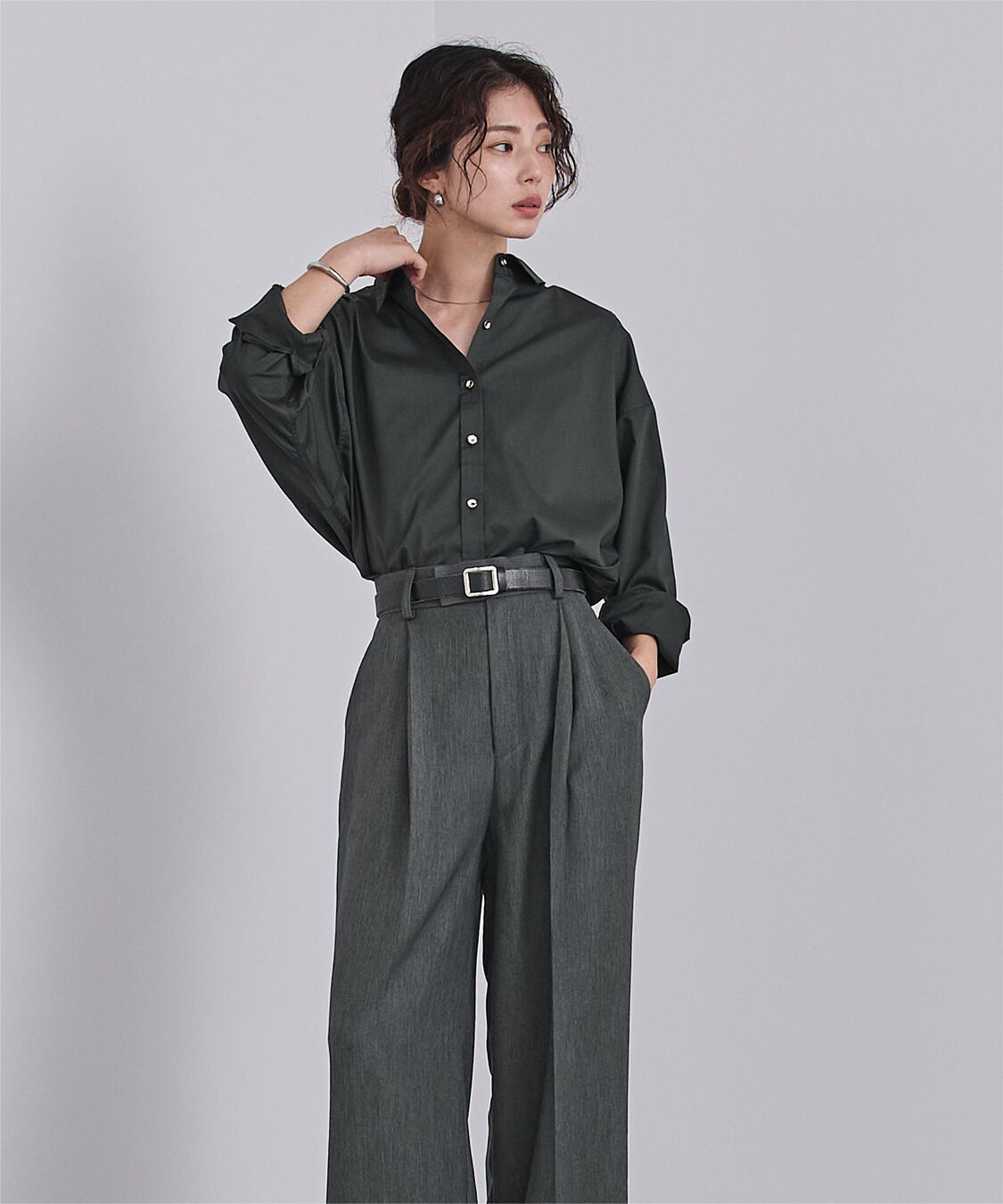 ur's「サテンライクオーバーシャツ」|シャツ・ブラウス|