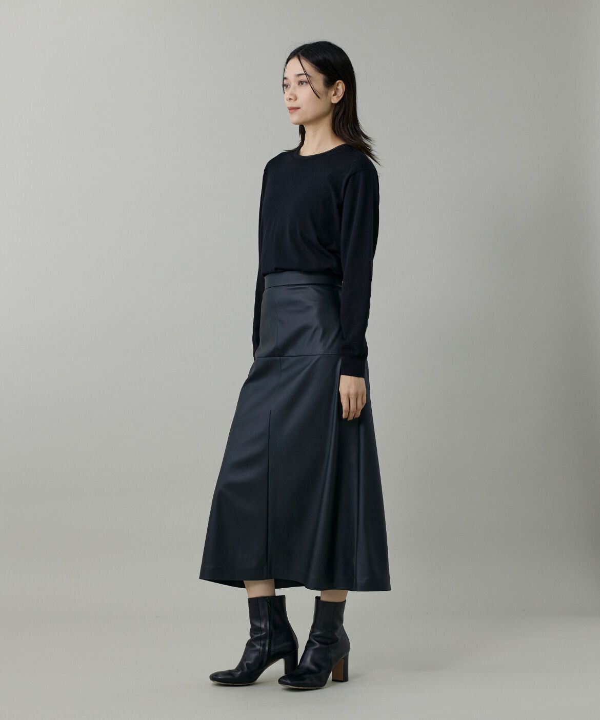 INED「クルーネックプルオーバー」|ニット・セーター|