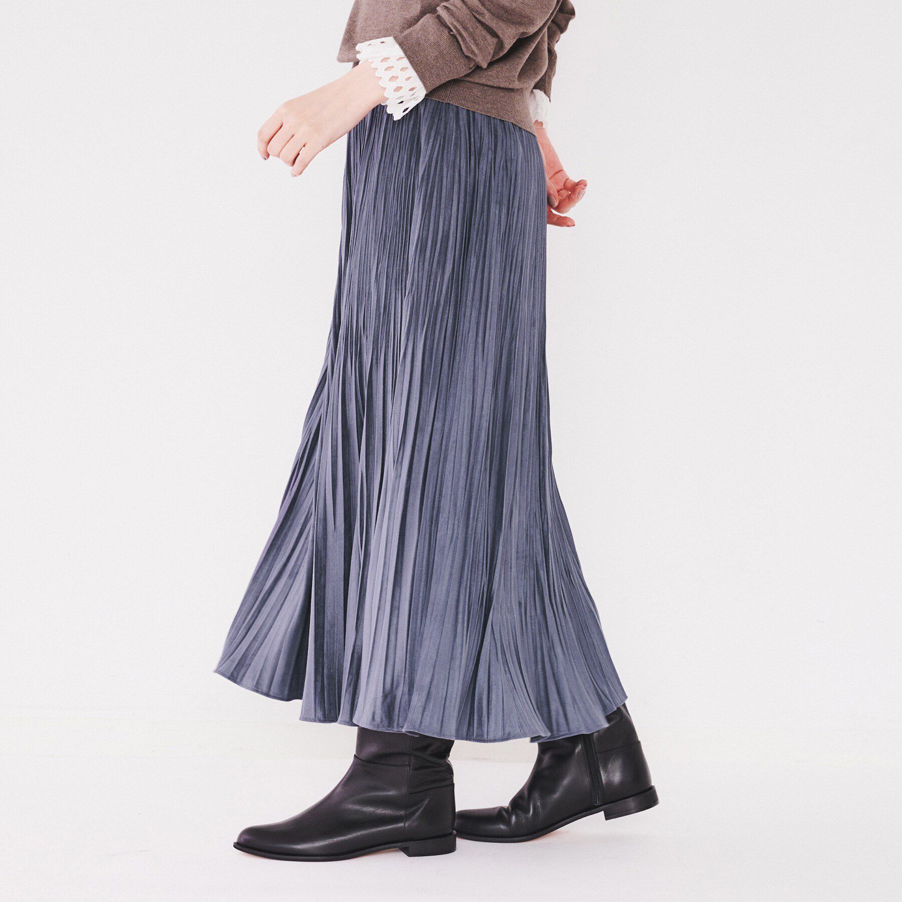 UNTITLED「【洗える/ウエストゴム】スエード風ランダムプリーツスカート」|スカート|