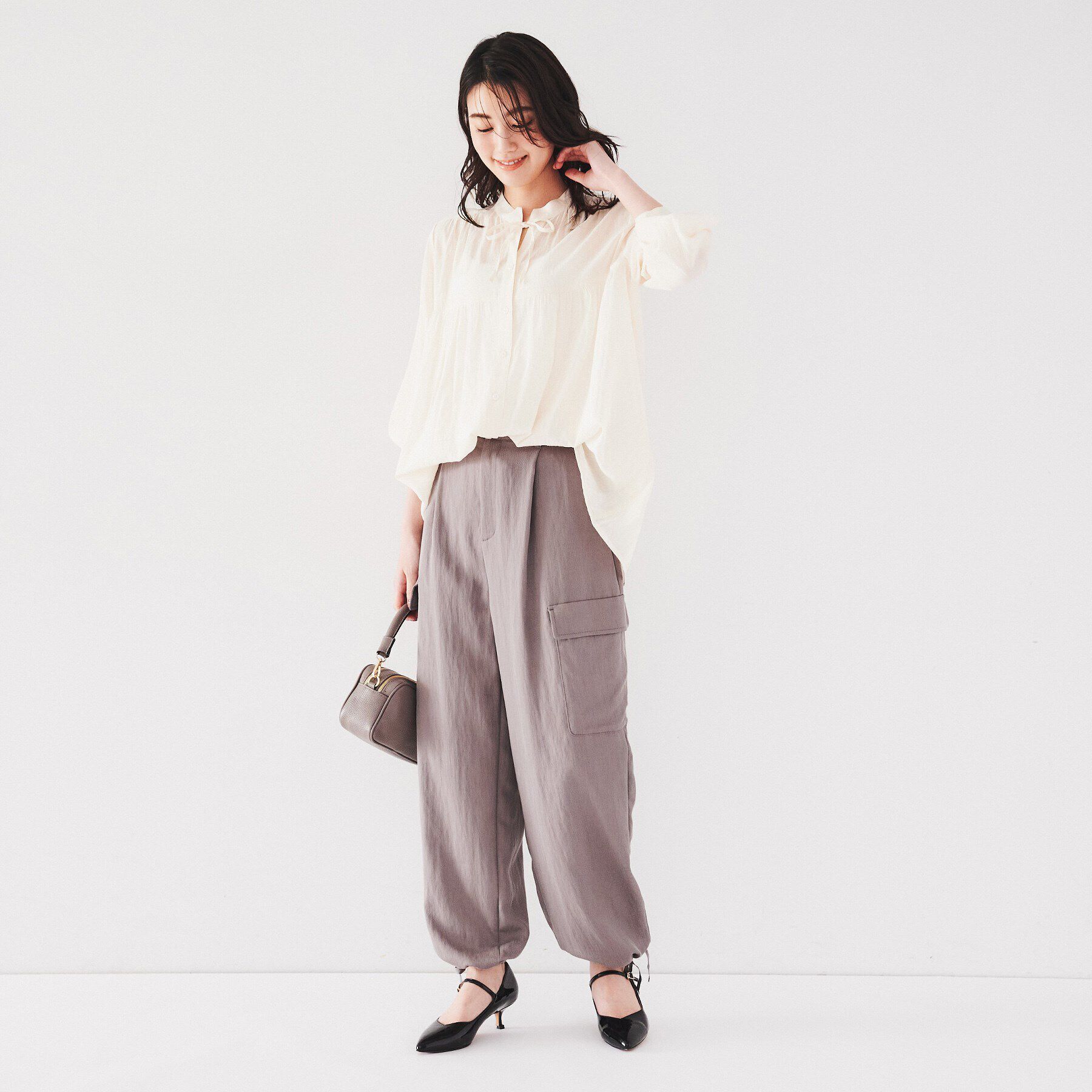 UNTITLED「【大人な透け感/前開きボタン】シアーチュニックブラウス」|シャツ・ブラウス|