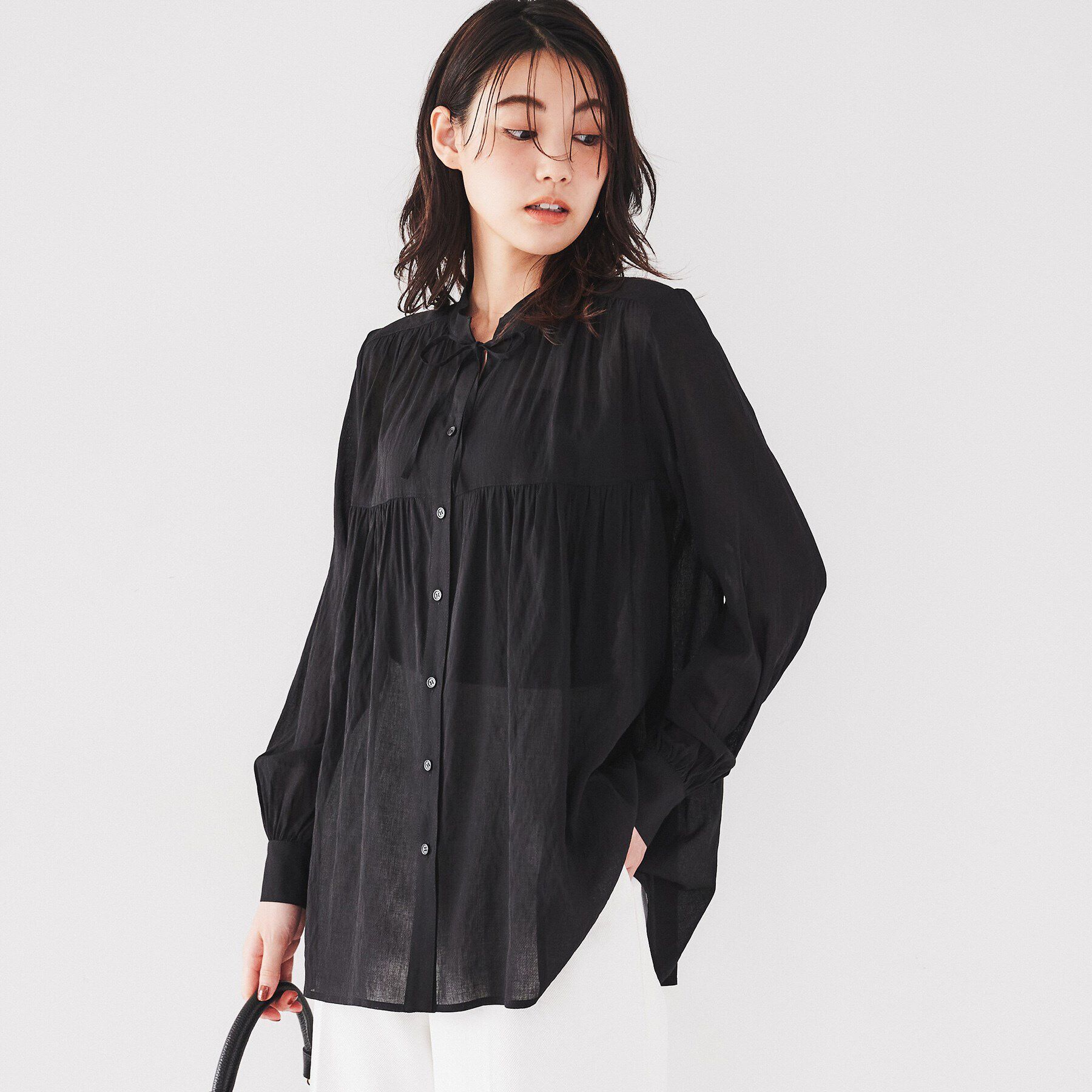 UNTITLED「【大人な透け感/前開きボタン】シアーチュニックブラウス」|シャツ・ブラウス|