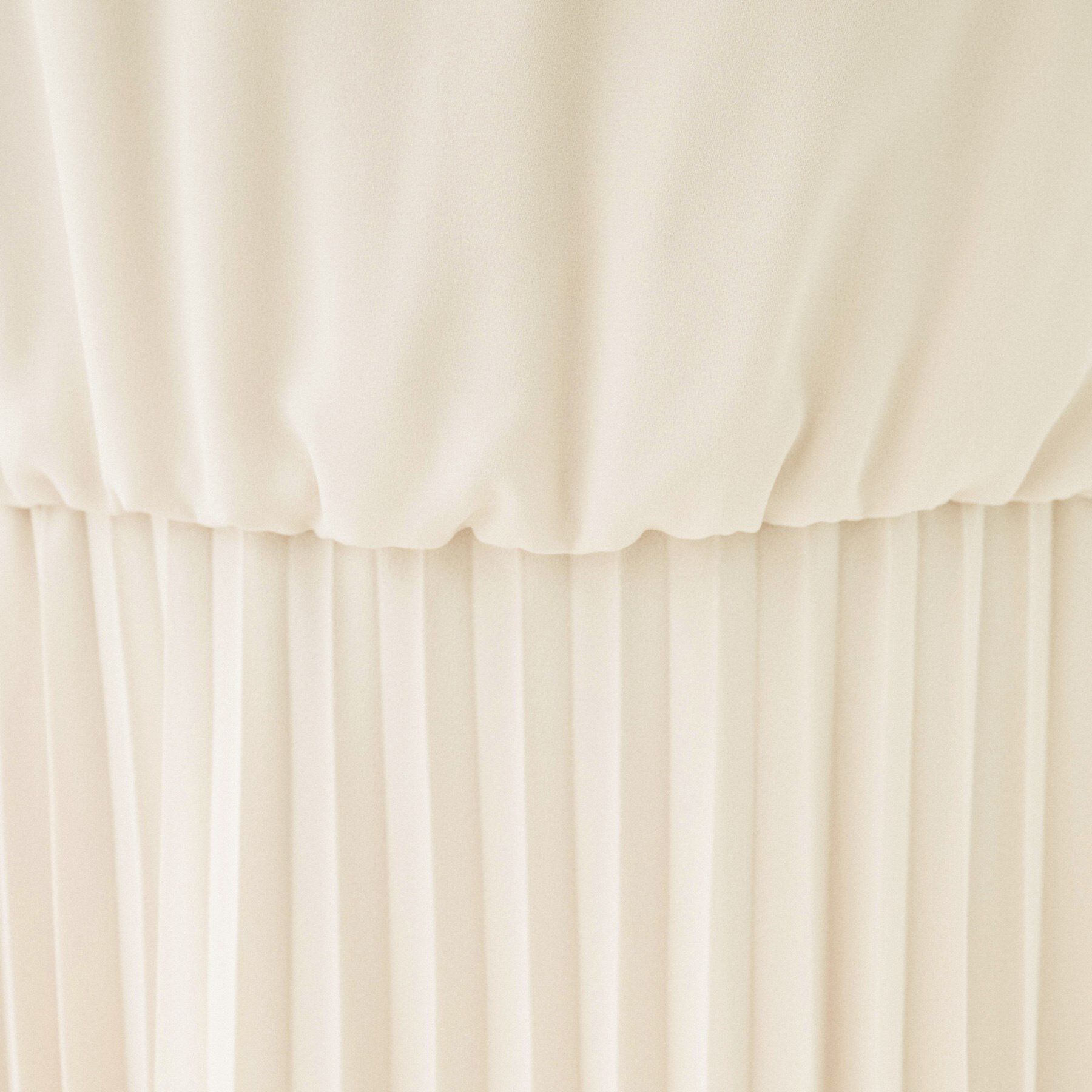 UNTITLED「【セレモニー/フォーマル/洗える】ボウタイ プリーツワンピース」|ワンピース|