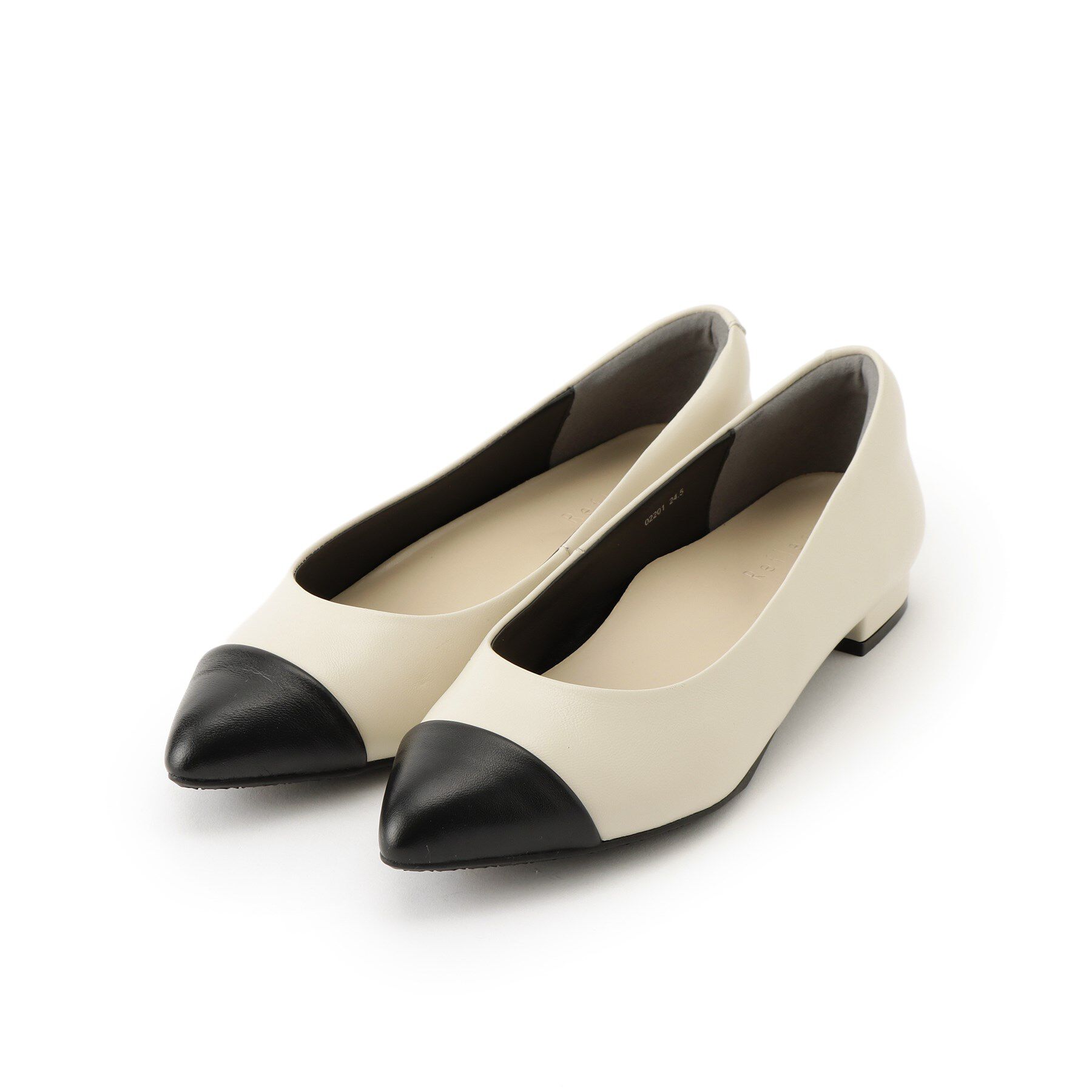 Reflect「【至福の履き心地／通勤にもぴったり◎】フラットパンプス」|パンプス|