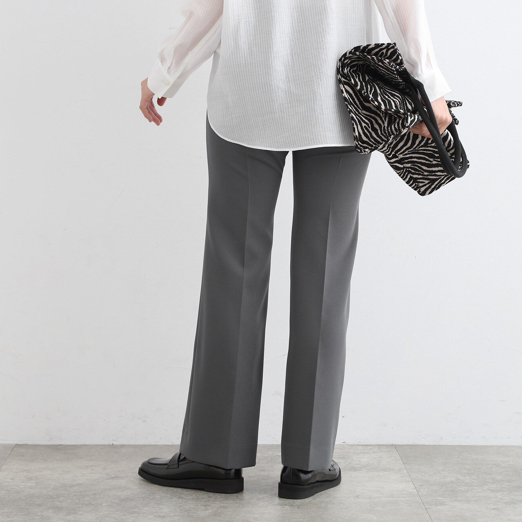 INDIVI「【新作！褒められパンツ／洗える／高ストレッチ】セミフレアパンツ」|その他|