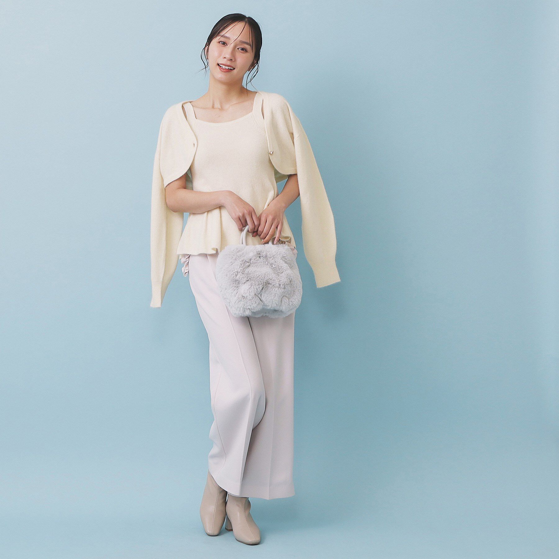 index「ペプラムニットキャミソール/アンサンブル対応【洗える】」|キャミソール|