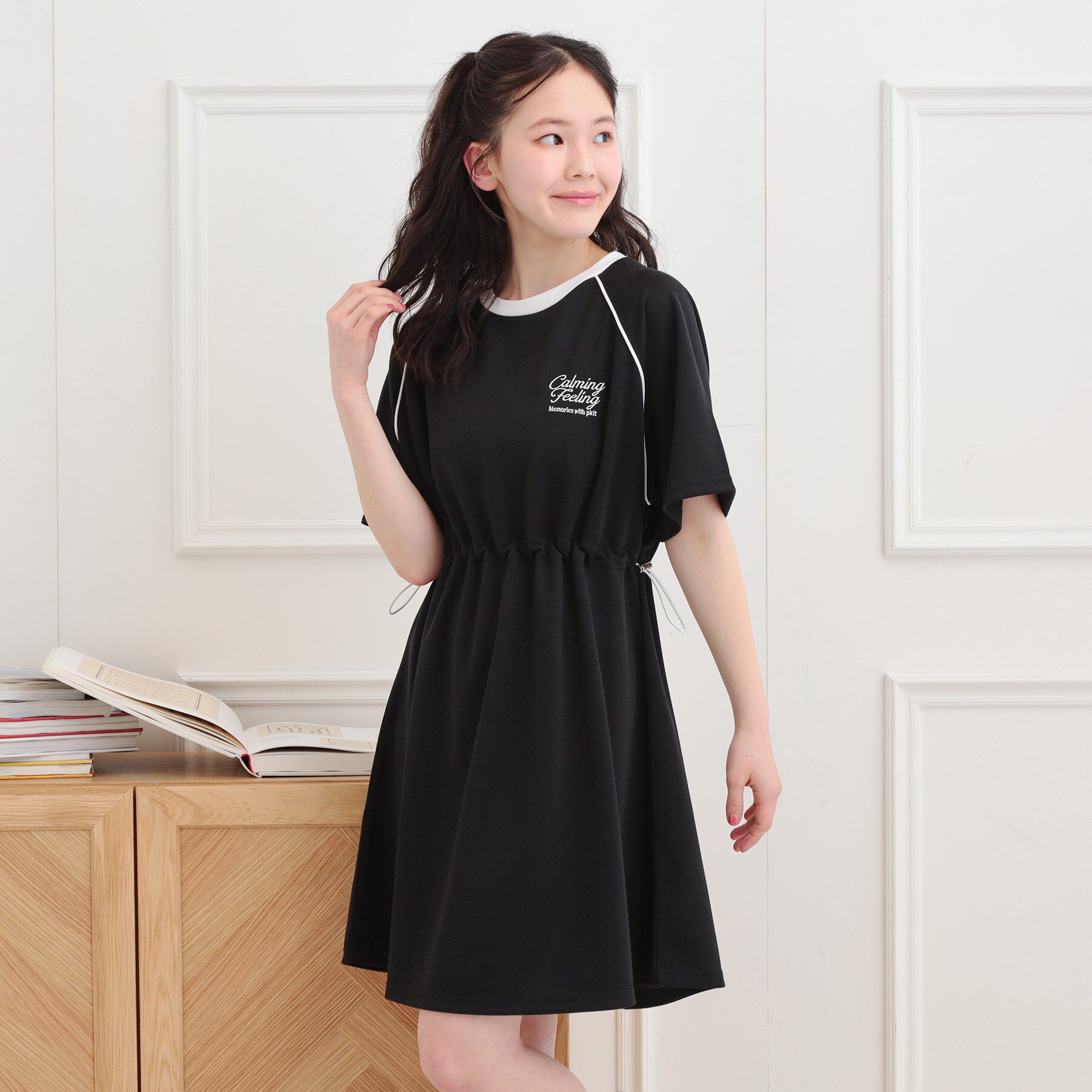 PINK-latte「パイピングドロストTシャツワンピース」|ワンピース|